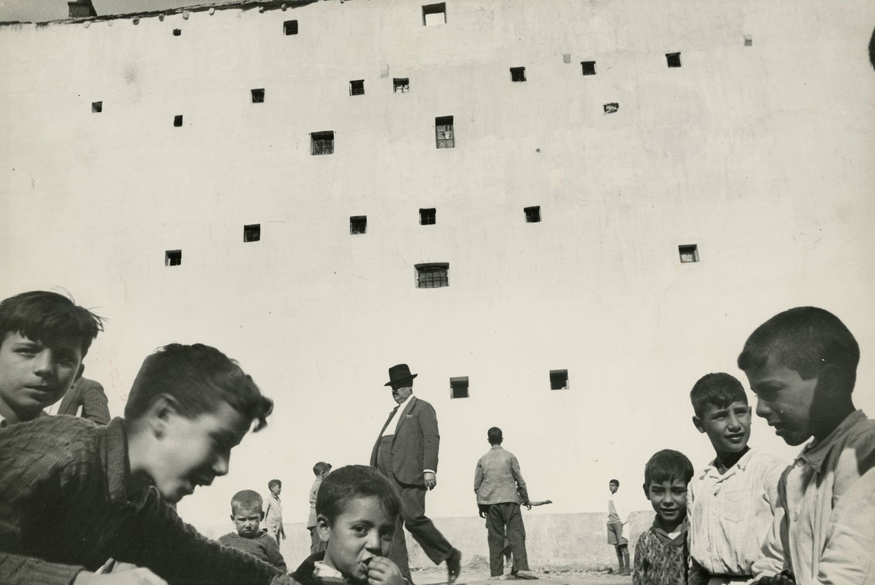 Henri Cartier-Bresson, Playground in Madrid, Spain, 1933