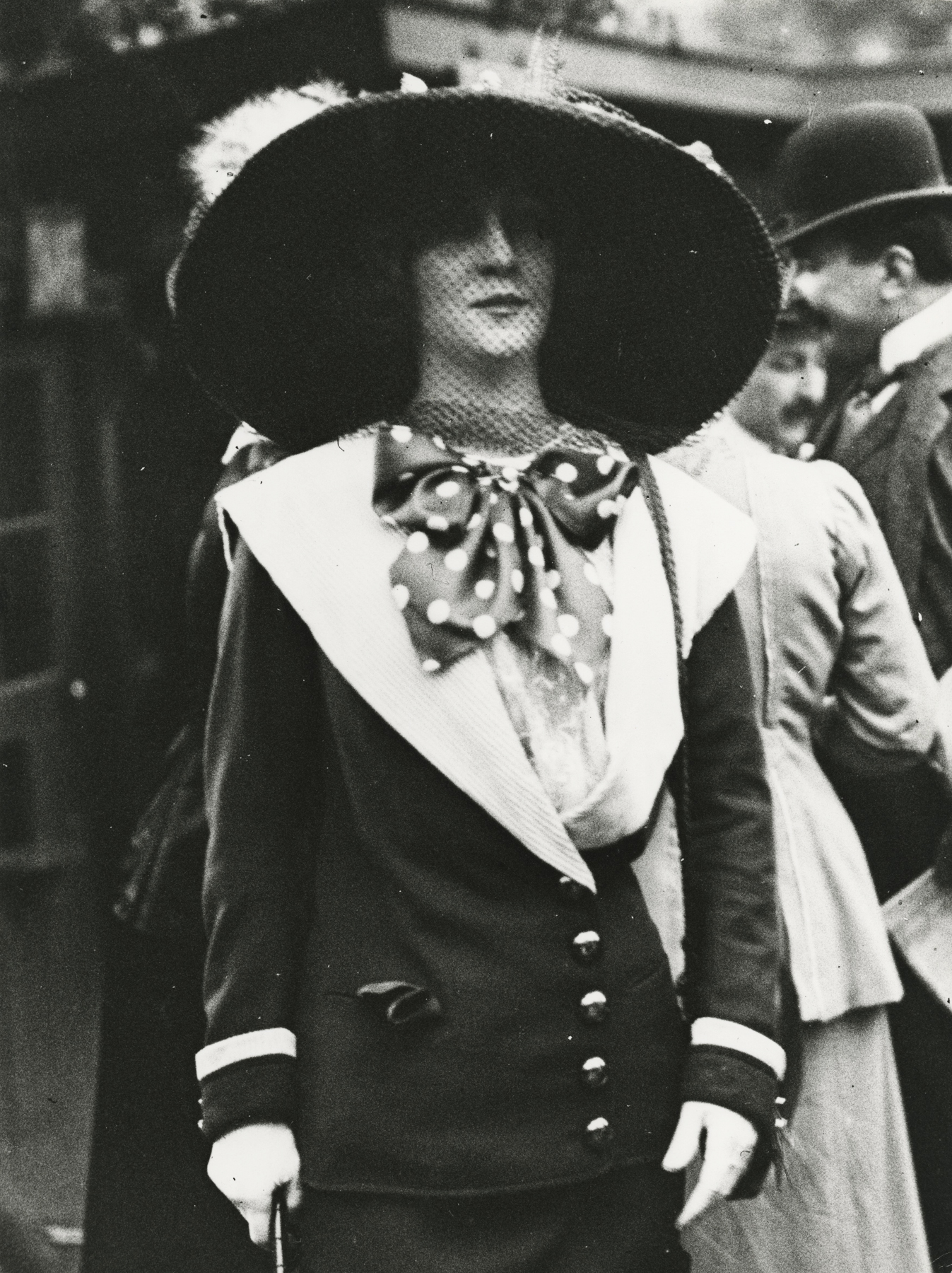 Jacques-Henri Lartigue - Liane de Lancy aux courses d'Auteuil, Paris, 1911 - Howard Greenberg Gallery