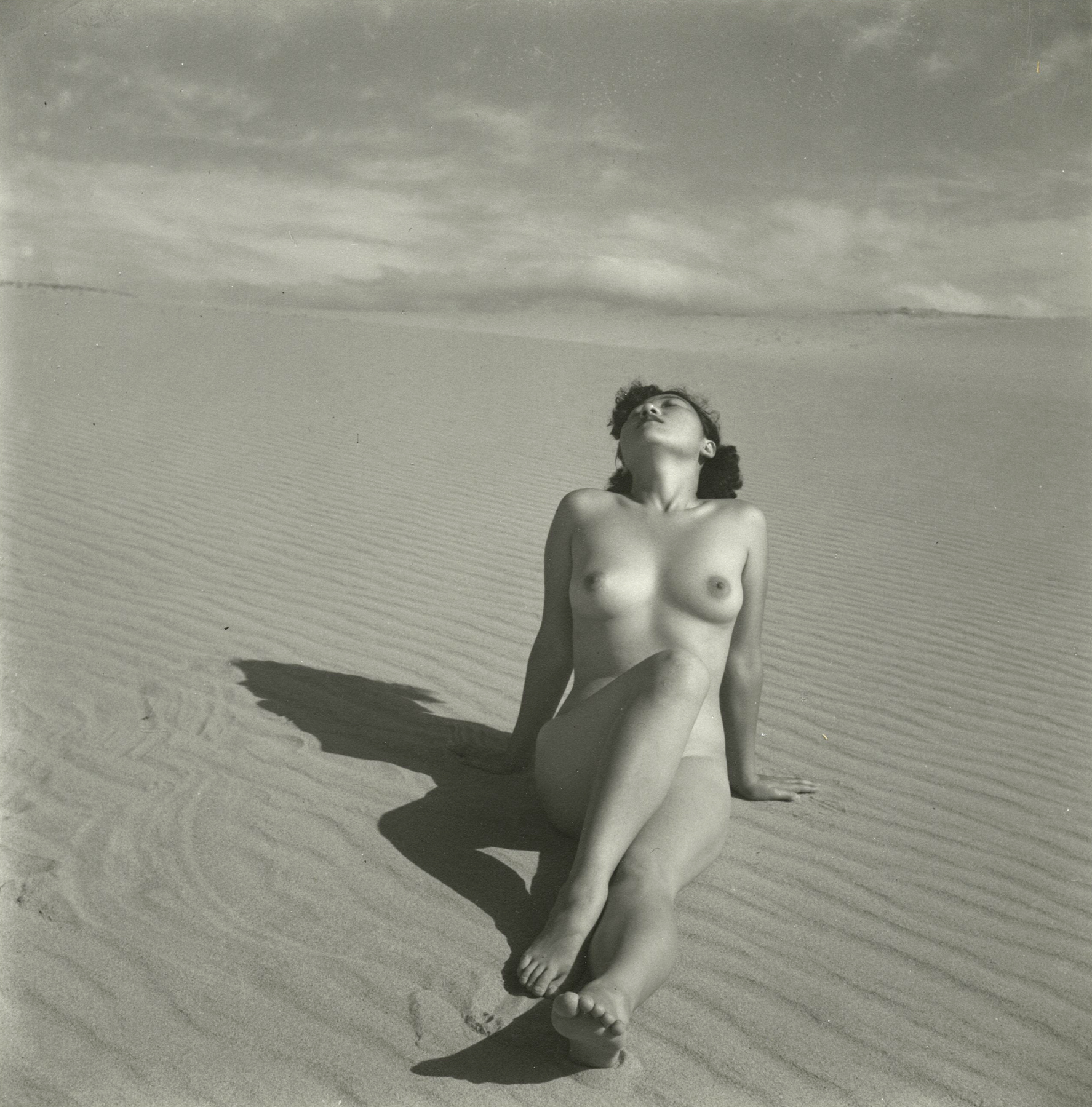Shōji Ueda - Nude, 1951 - Howard Greenberg Gallery