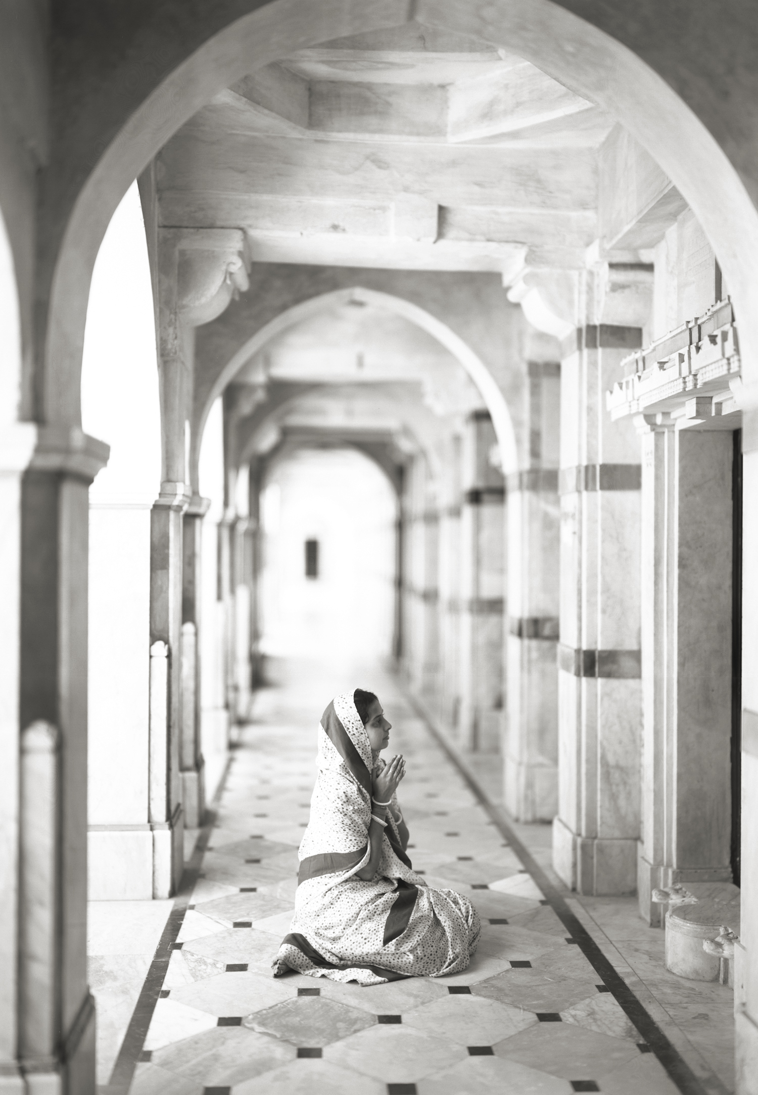 Kenro Izu - Palitana #453, Gujarat, India, 2010 - Howard Greenberg Gallery