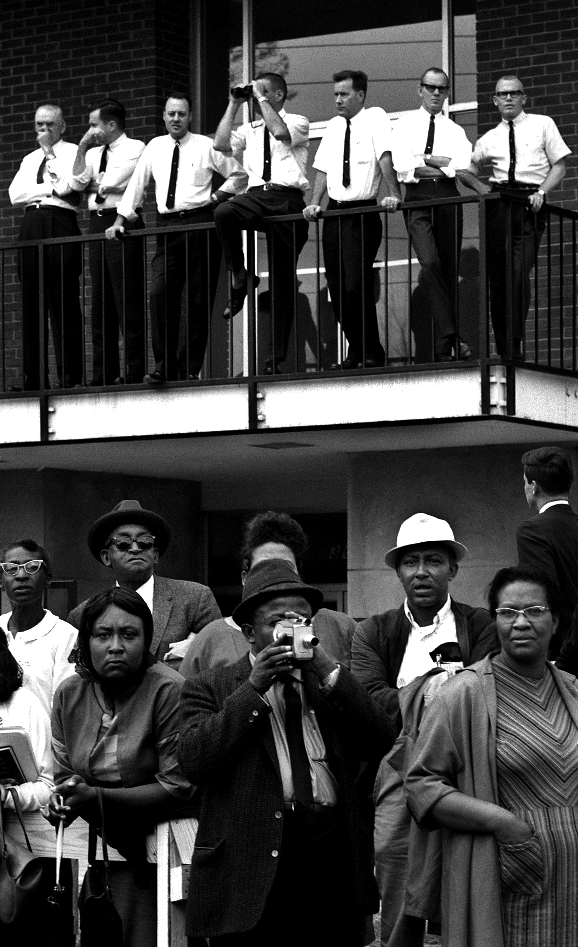 Watching the Selma March entering Montgomery, 1965  Gelatin silver print; printed later  20 x 16 inches