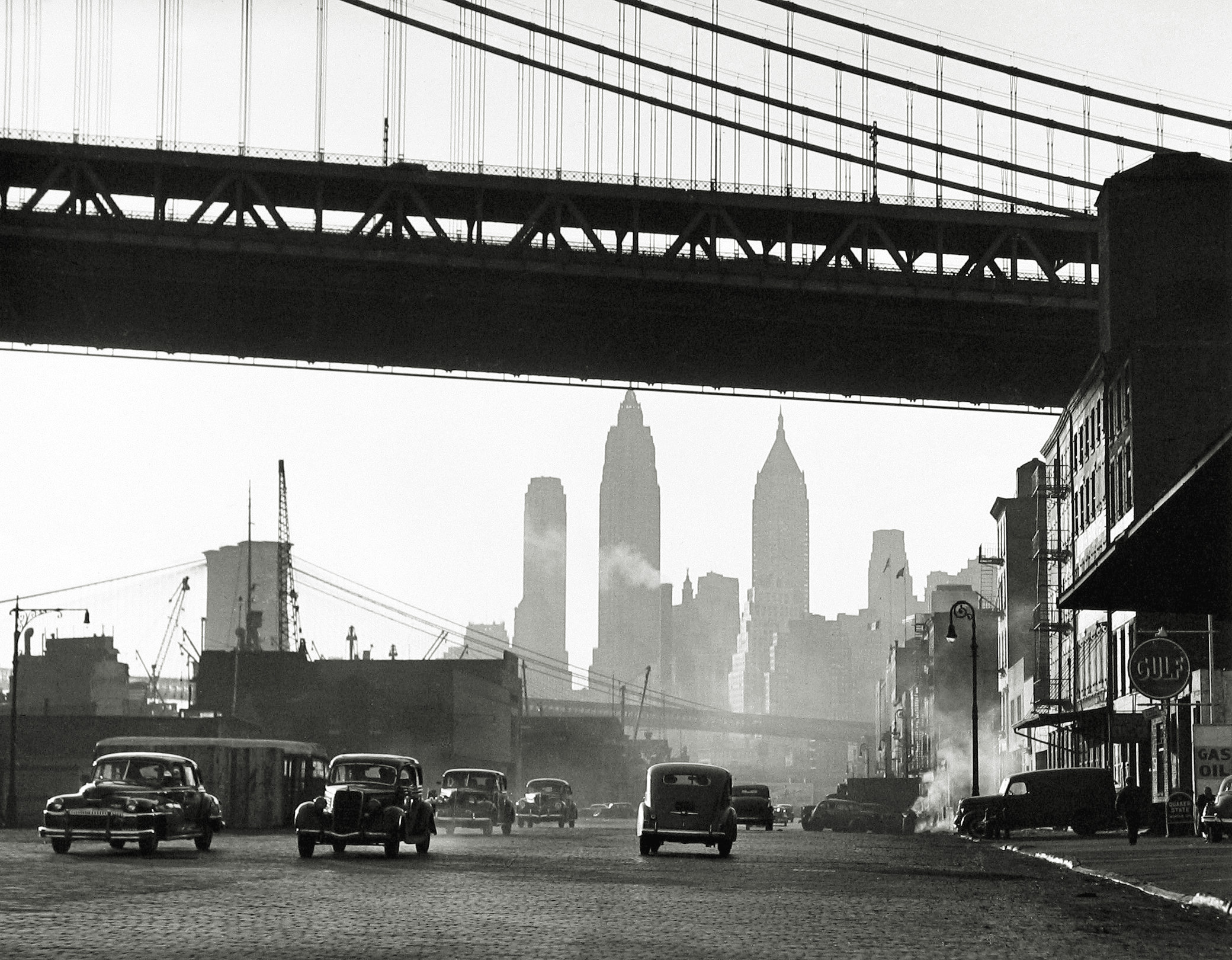 Harold Roth - South Street, 1948 - Howard Greenberg Gallery
