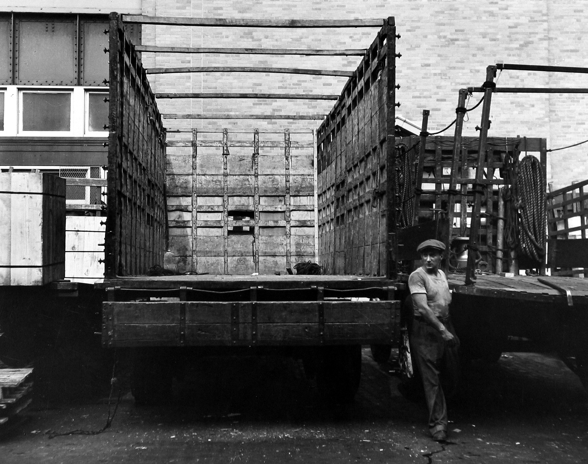 Morris Engel - Trucker, Waterfront, New York City, 1948 - Howard Greenberg Gallery
