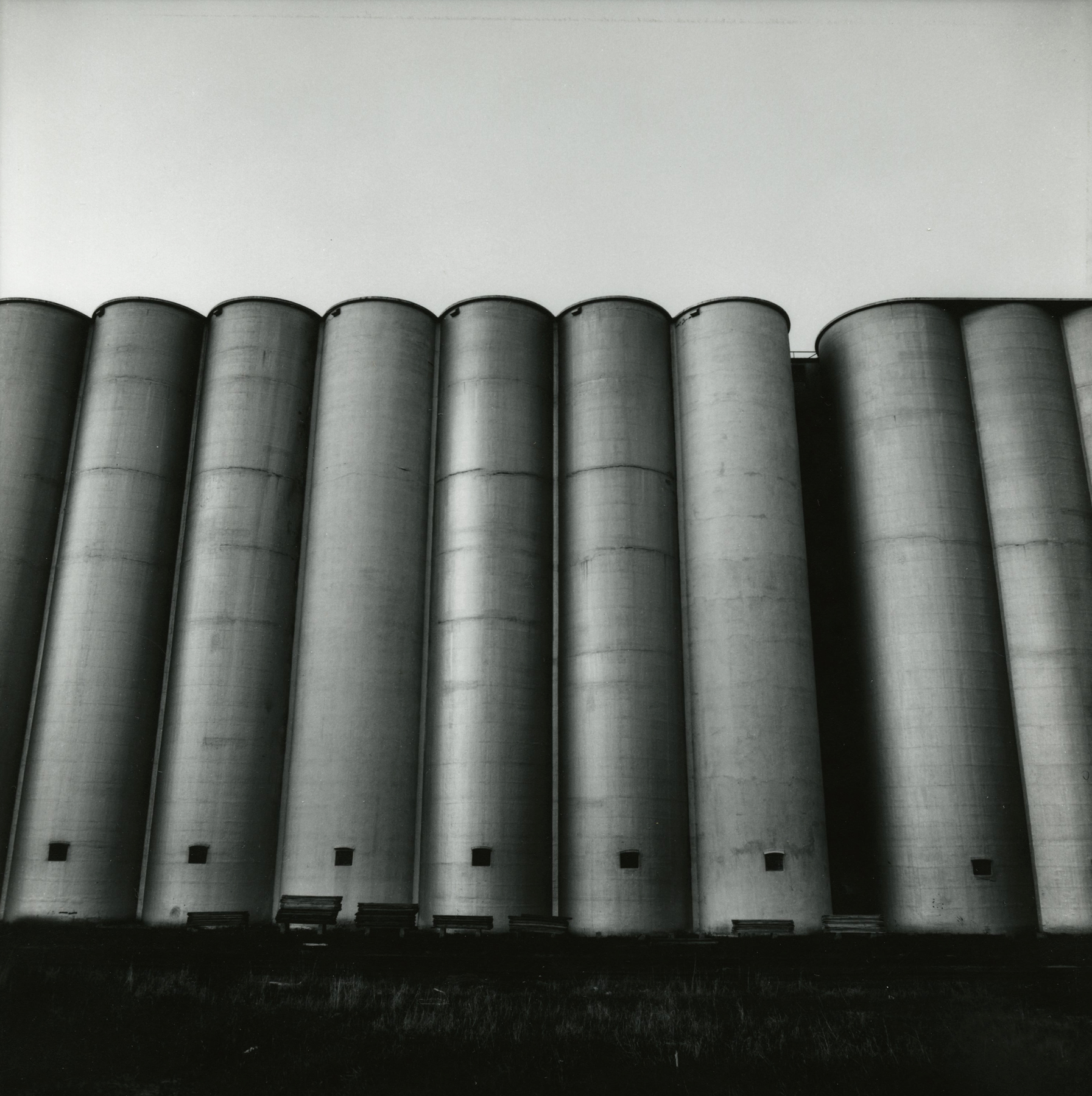 Frank Gohlke - Grain Elevators - Minneapolis - Series I #19, 1973 - Howard Greenberg Gallery