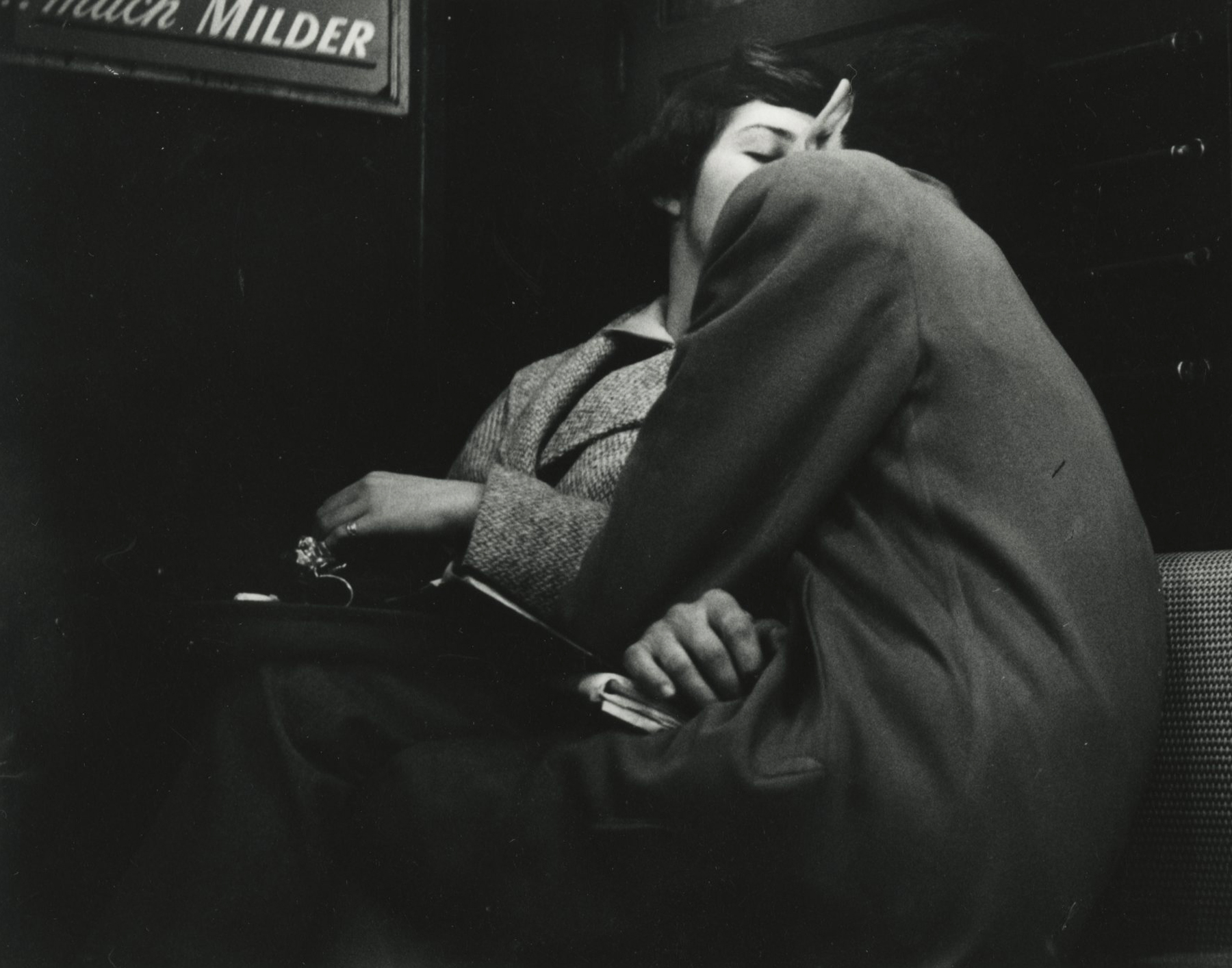 Arthur Leipzig - Subway Lovers, 1949 - Howard Greenberg Gallery