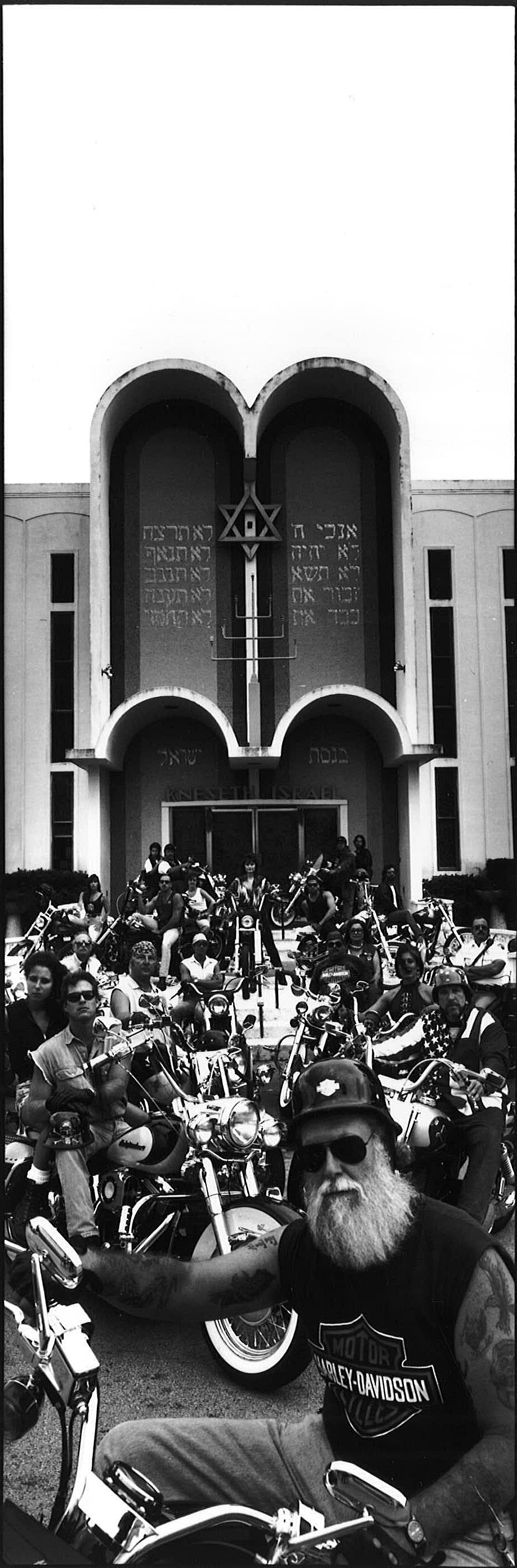 Frederic Brenner - - Howard Greenberg Gallery