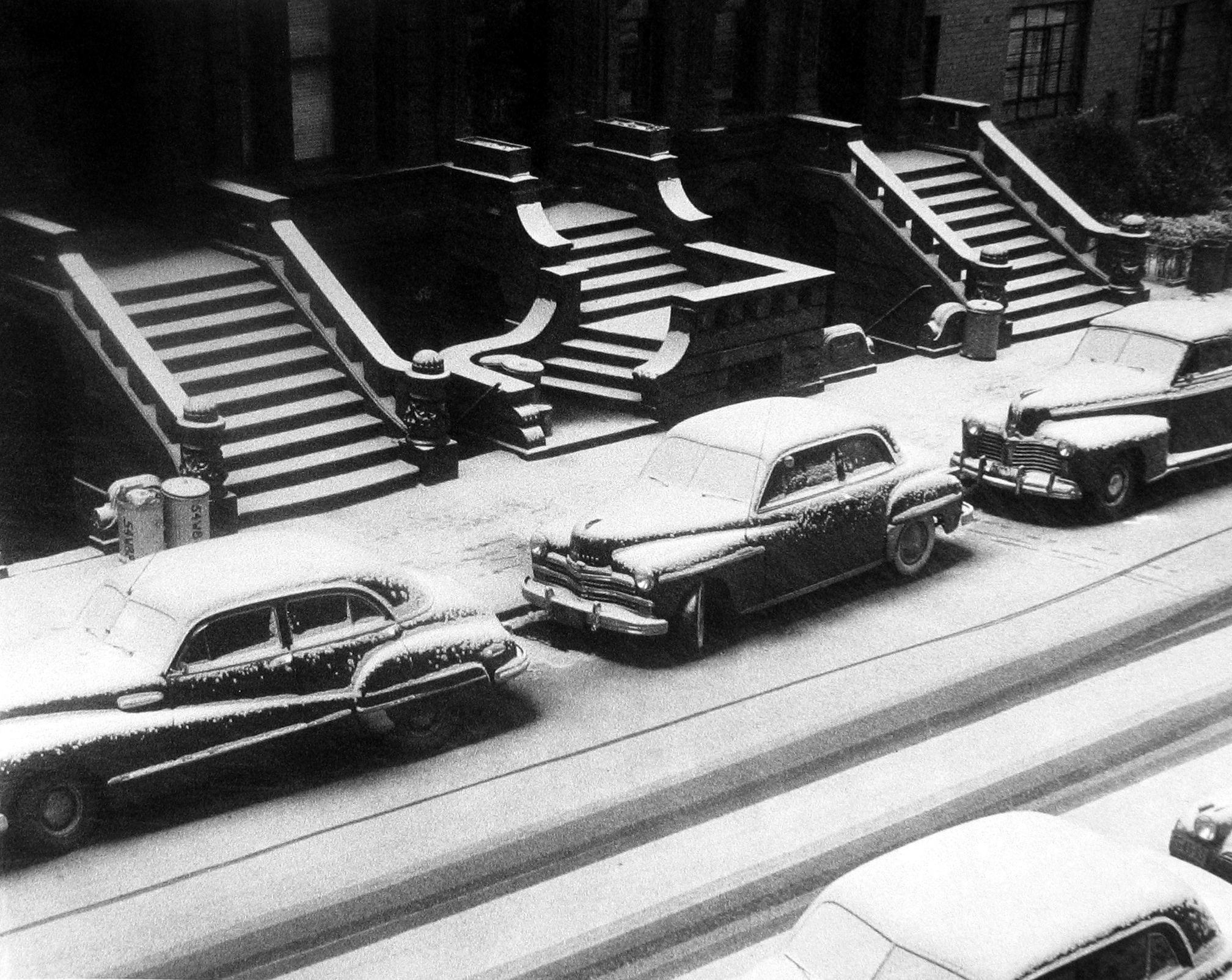 Ruth Orkin - White Stoops, NYC, 1952 - Howard Greenberg Gallery