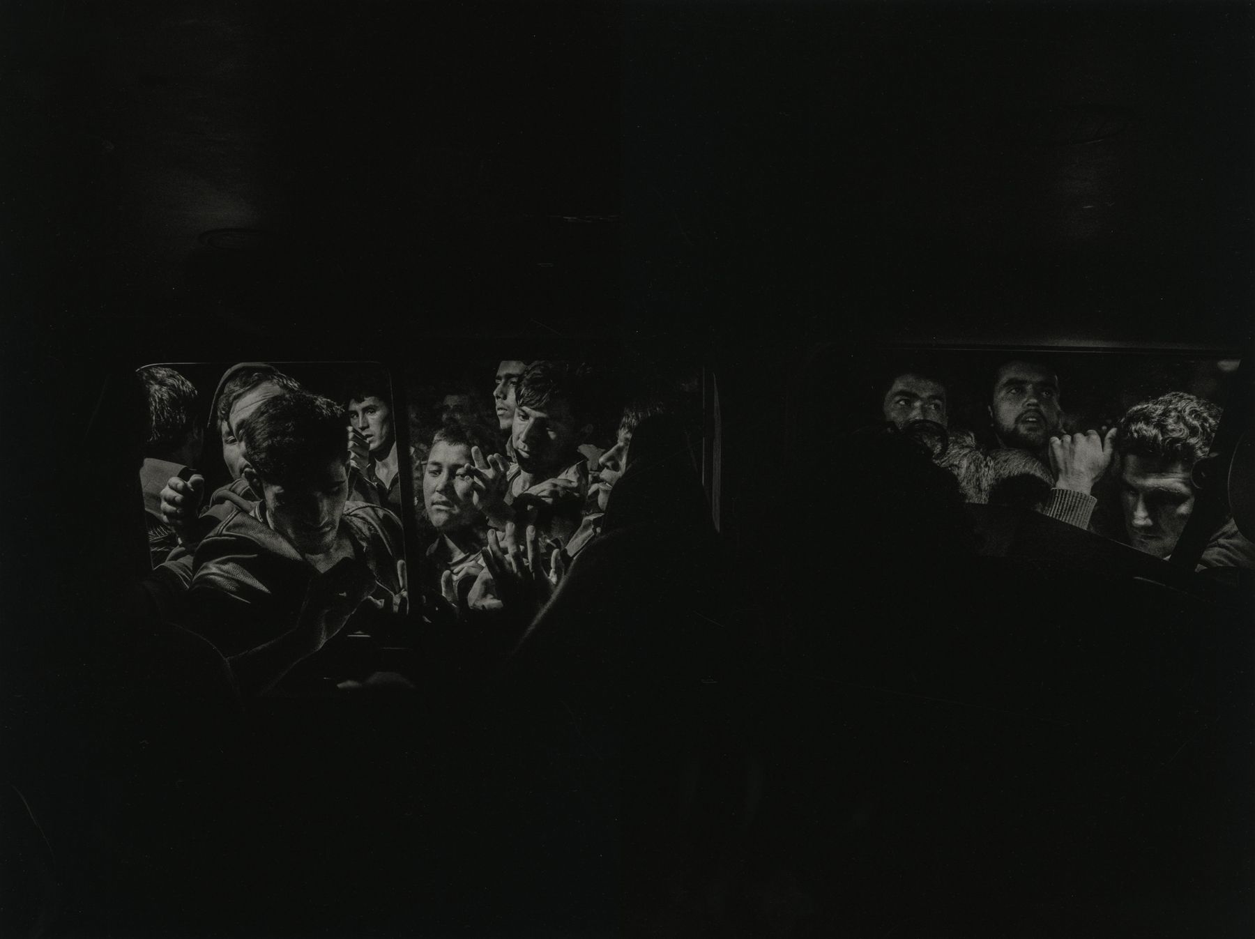 Alex Majoli - Howard Greenberg Gallery