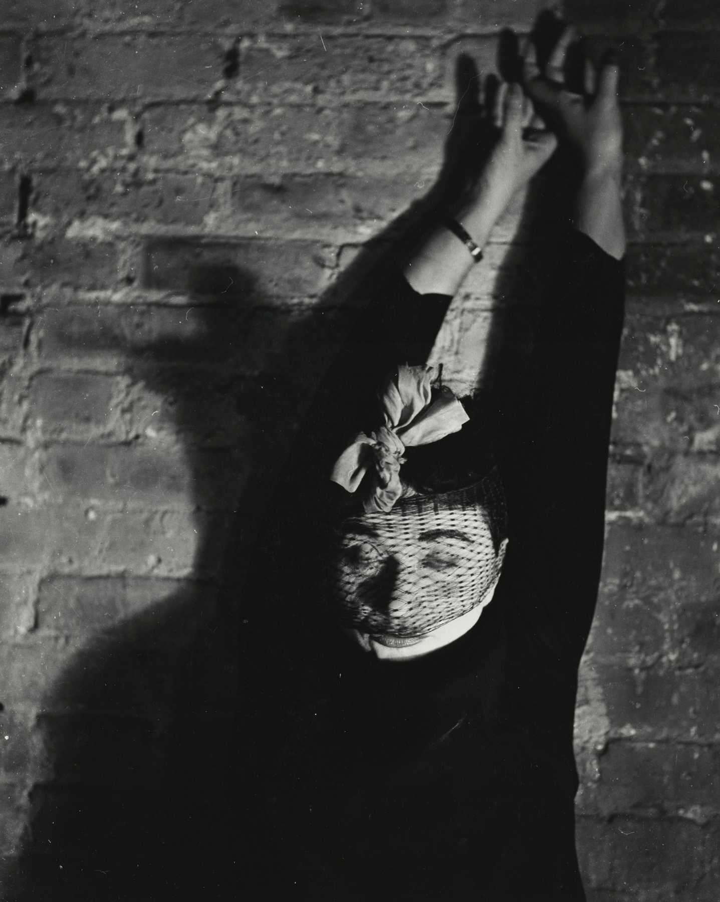 Lisette Model - Valeska Gert, New York, 1947 - Howard Greenberg Gallery