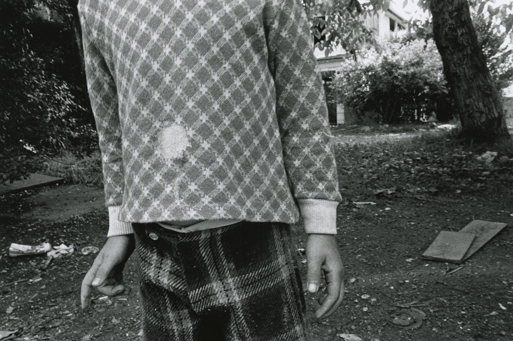 Mark Cohen, Hole in Shirt, Wilkes-Barre, PA, June 18, 1974     Gelatin silver print; printed c.1974 11 7/8 x 17 3/4 inches