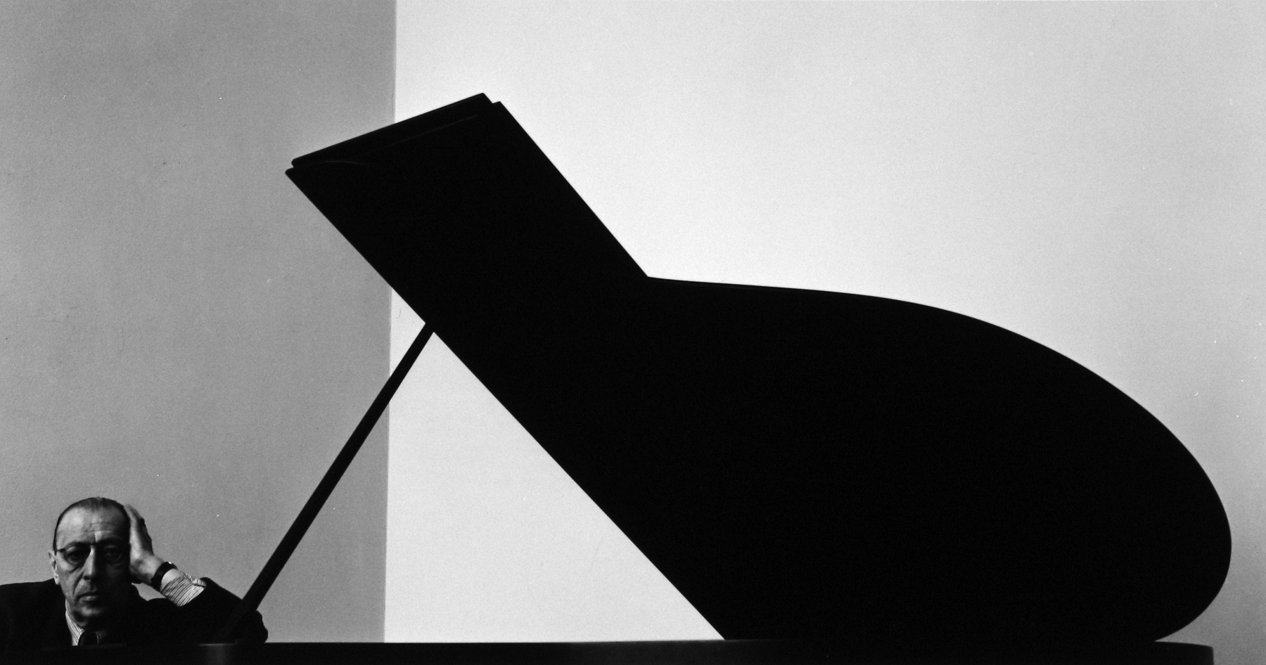 Arnold Newman - Igor Stravinsky, New York City, 1946 - Howard Greenberg Gallery