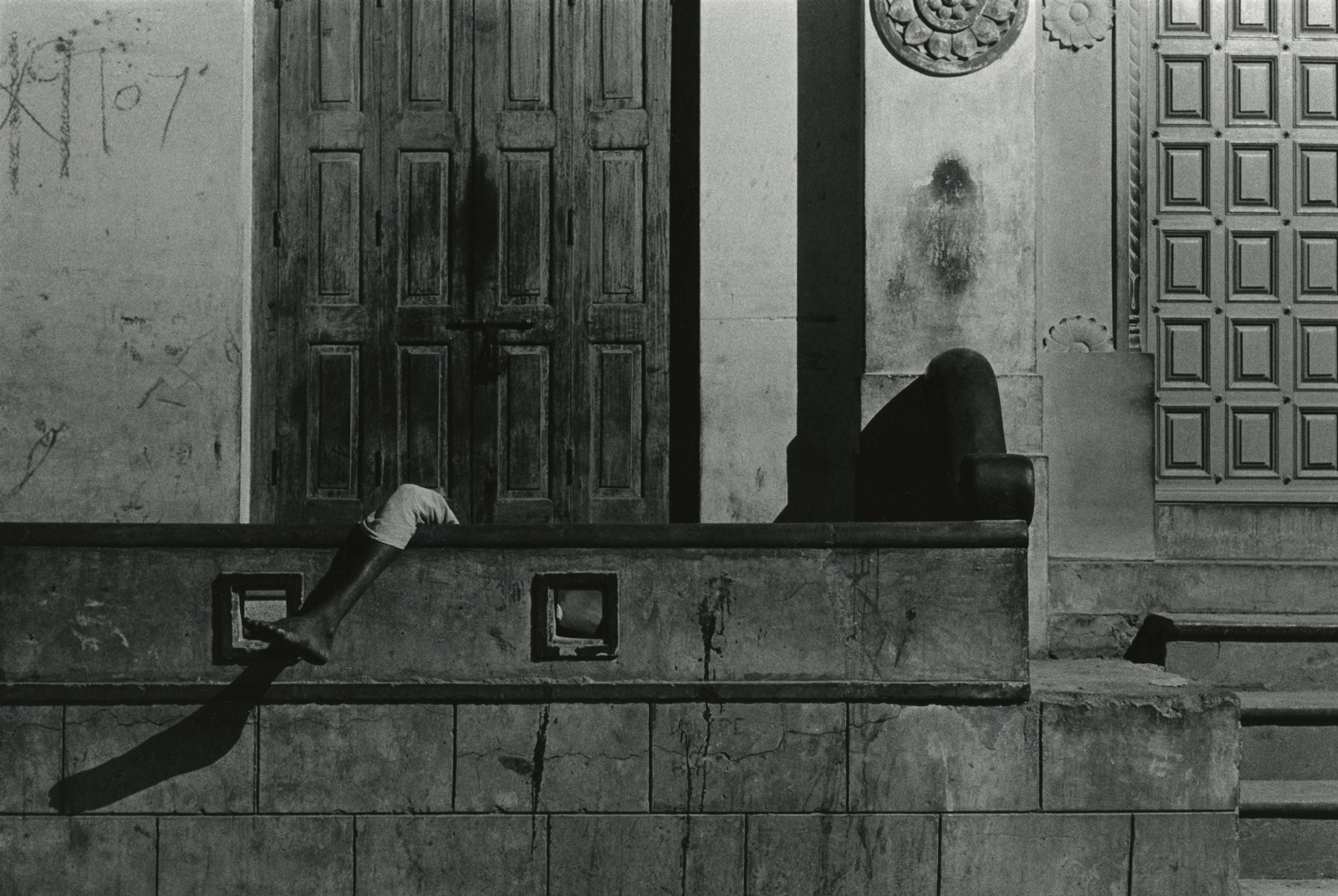 William Gedney - Benares, India, 1970- Howard Greenberg Gallery