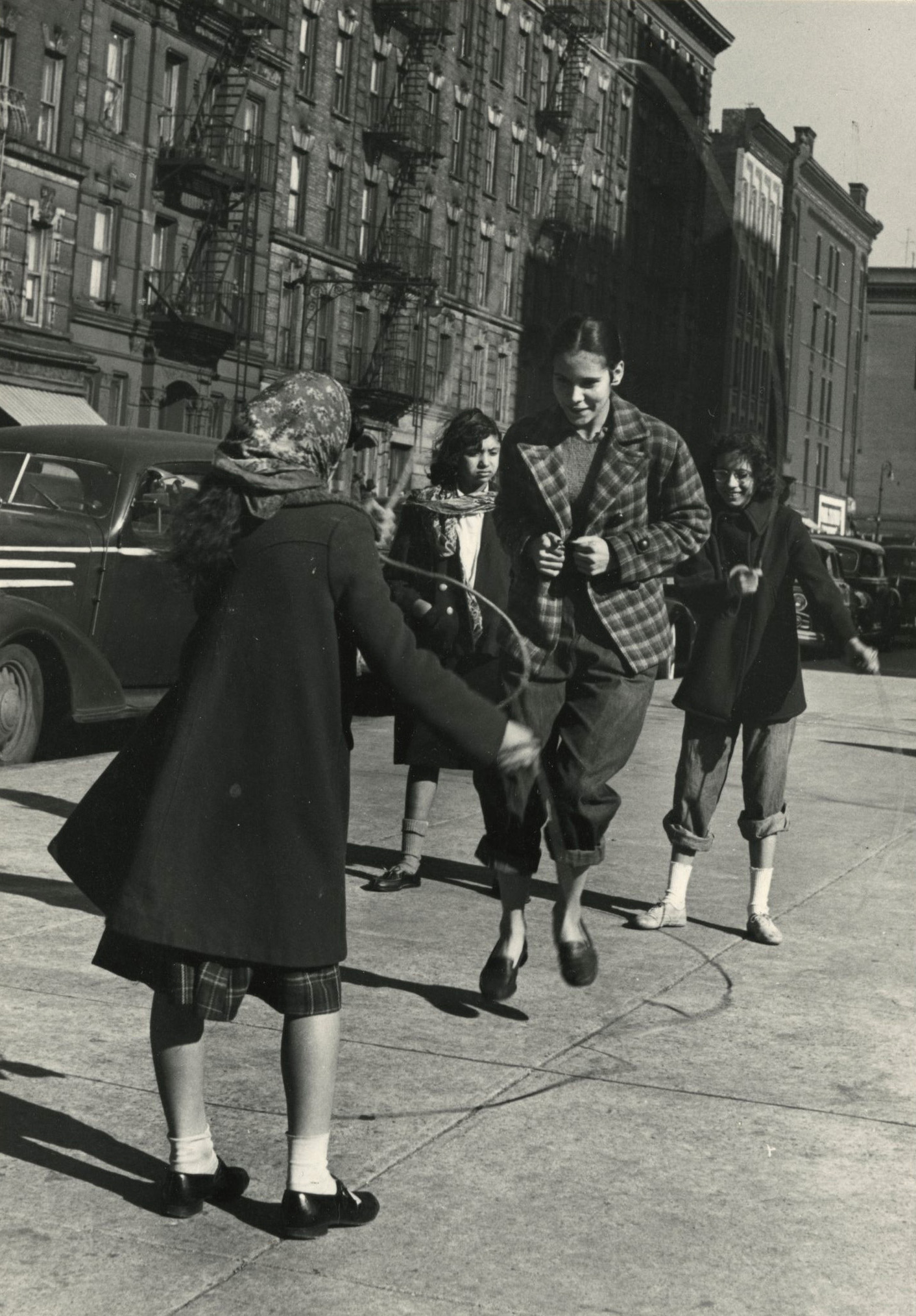 Leo Goldstein - Untitled, c.1950- Howard Greenberg Gallery