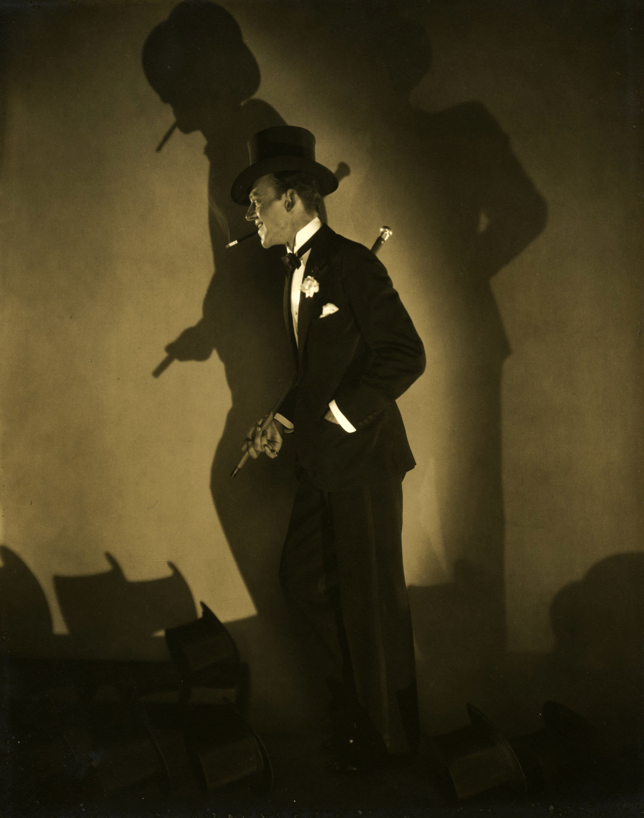 Edward Steichen - Fred Astaire in "Top Hat", 1927 - Howard Greenberg Gallery