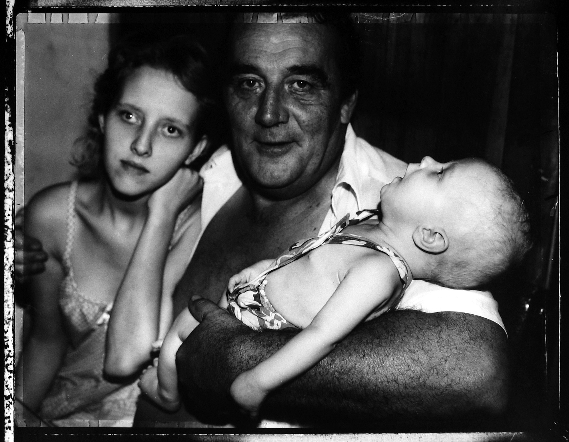 Bill Burke - Family, Kermit, West Virginia, 1979  - Howard Greenberg Gallery