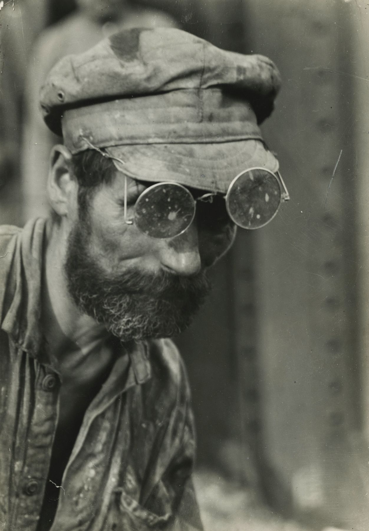 Iron Puddler, Red October Rolling Mills in Stalingrad, Russia, 1931  Gelatin silver print; printed c.1931  12 1/2 x 8 7/8 inches