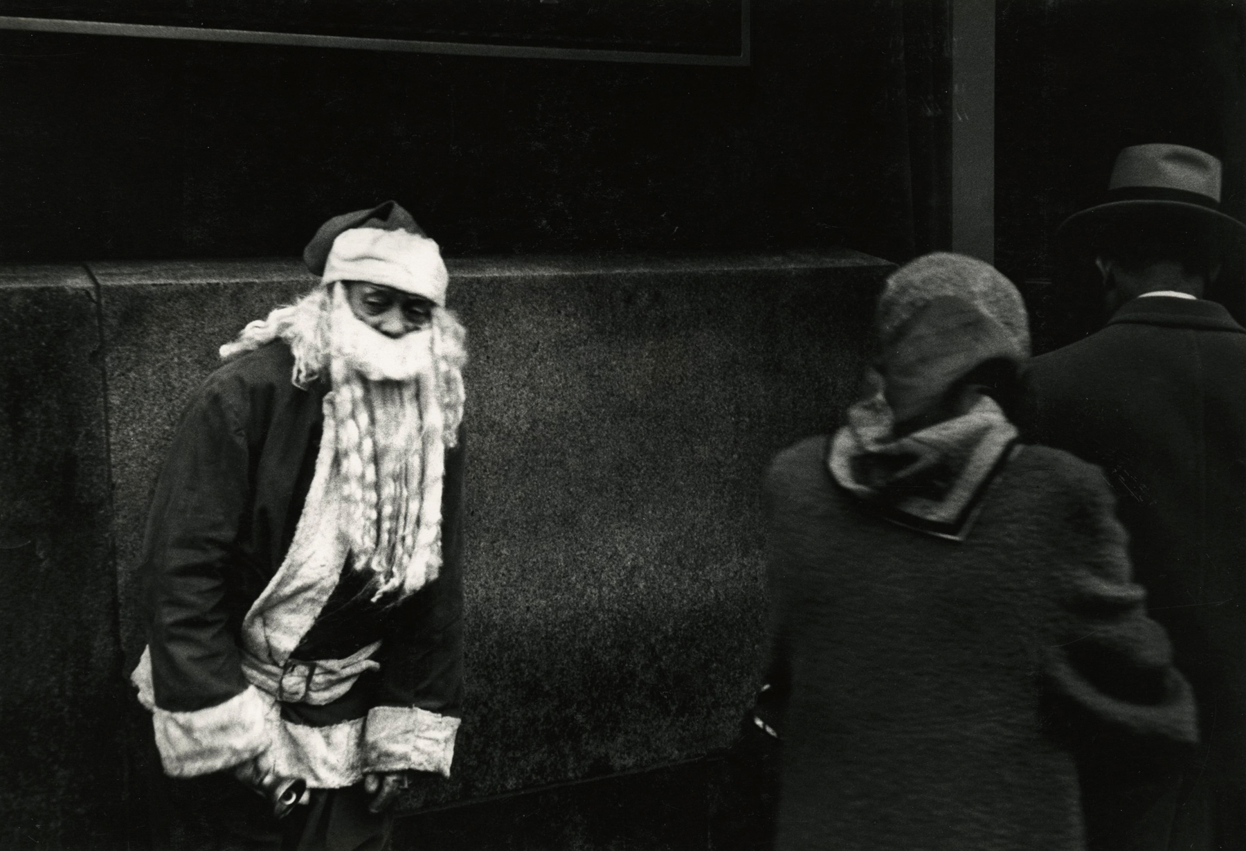 Dave Heath - Chicago, 1955 - Howard Greenberg Gallery