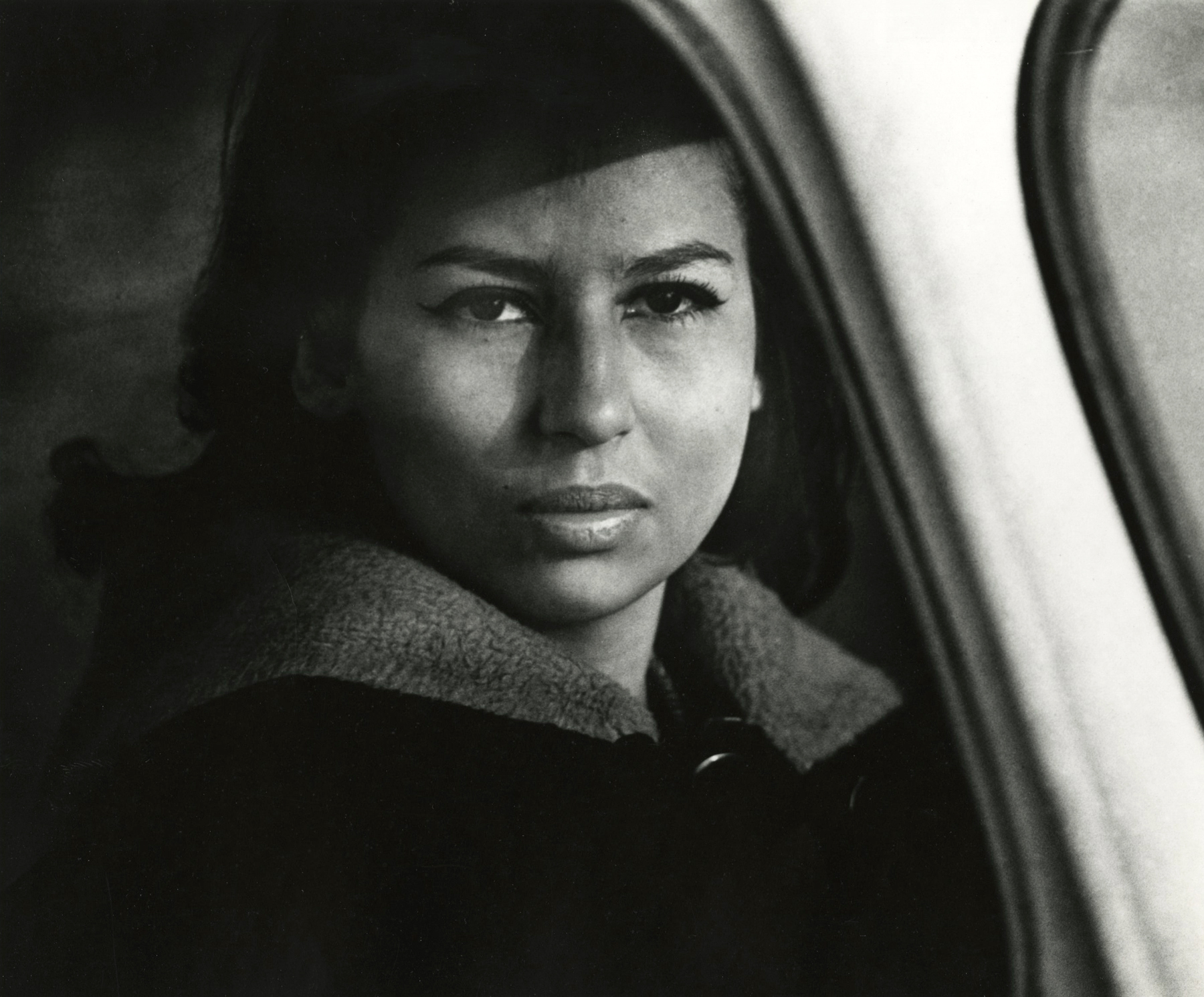 Dave Heath - Photograph, NYC, c.1963-64 - Howard Greenberg Gallery
