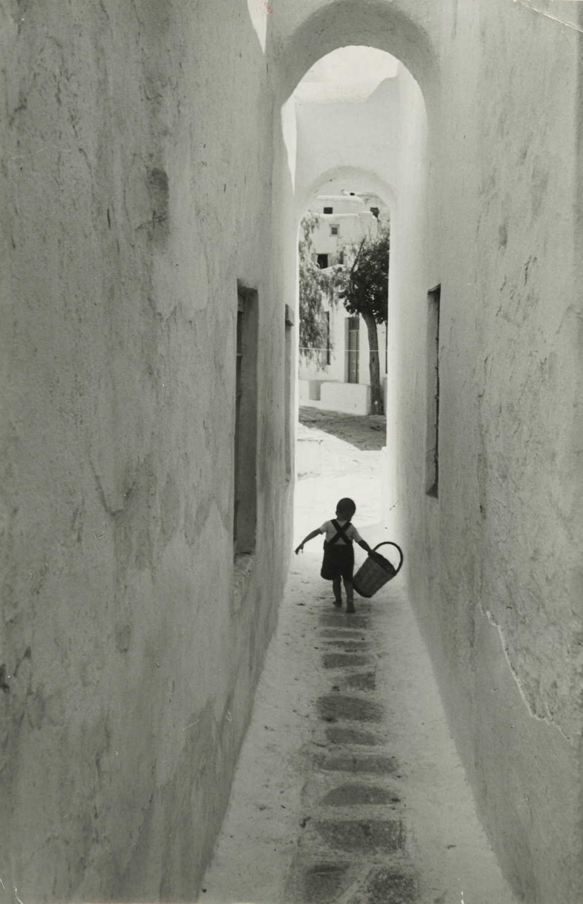 David Seymour "Chim" - White Islands, Greece, 1951 - Howard Greenberg Gallery