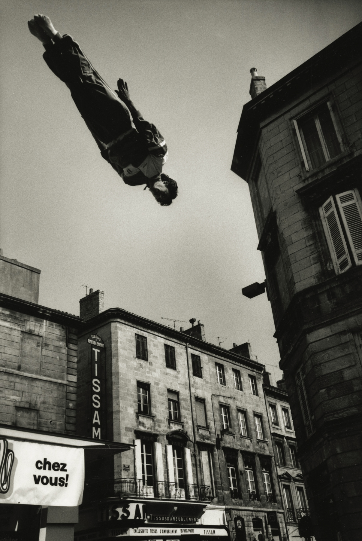 Marc Riboud - Trampoline, Bordeaux, France, 1987 - Howard Greenberg Gallery