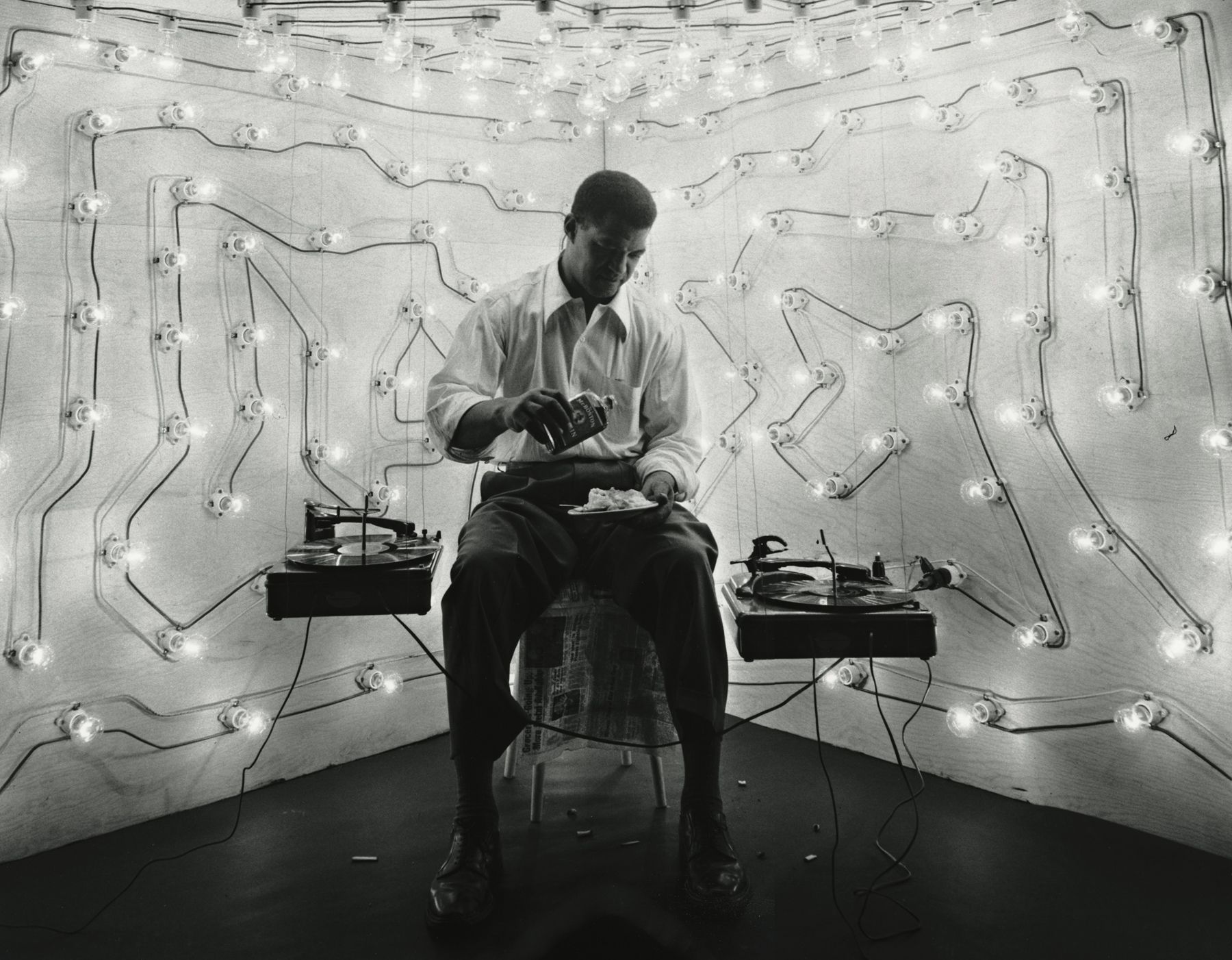 Untitled, Harlem, New York, 1952  Gelatin silver print; printed later  16 x 20 inches