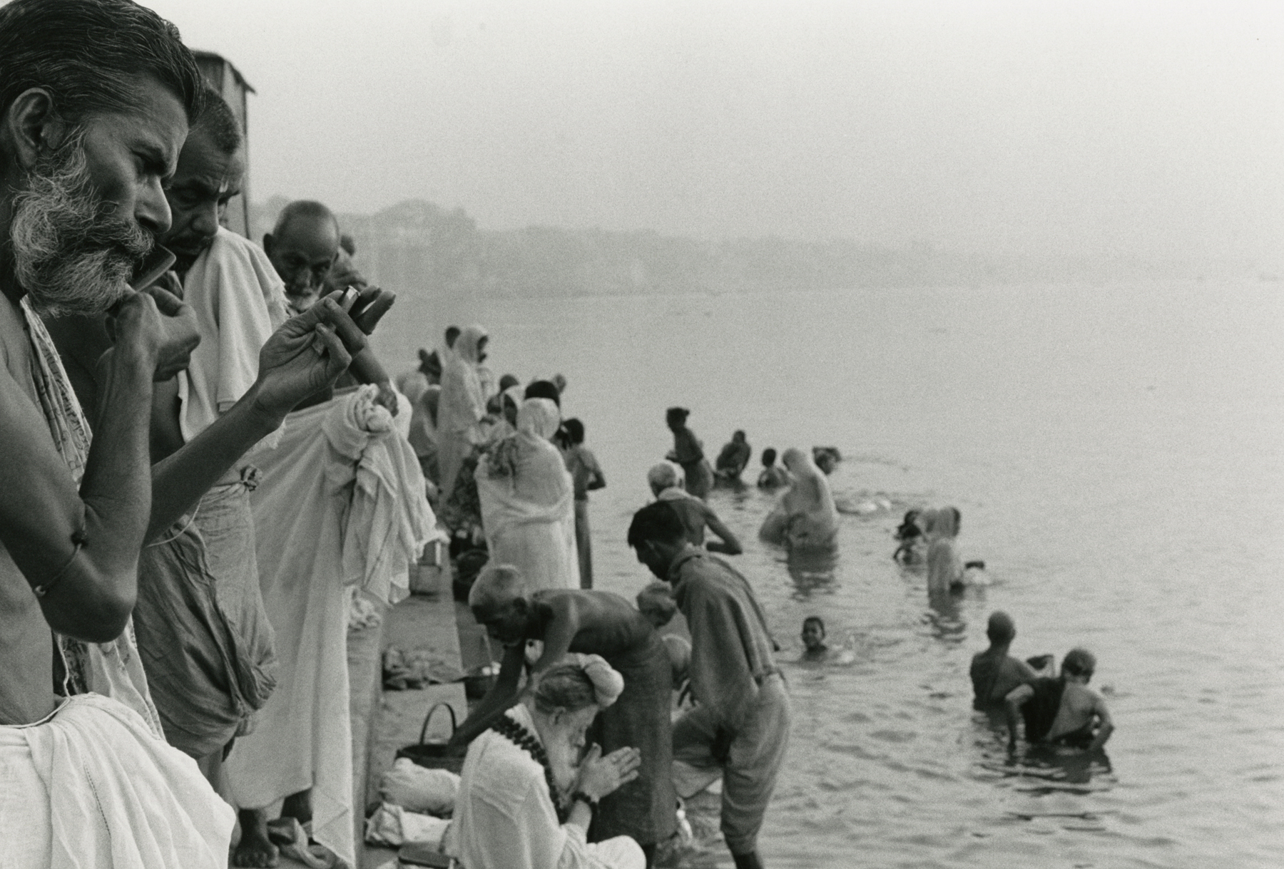 Benares, 1969-70
Gelatin silver print; printed 1971
7 3/4 x 11 1/2 inches