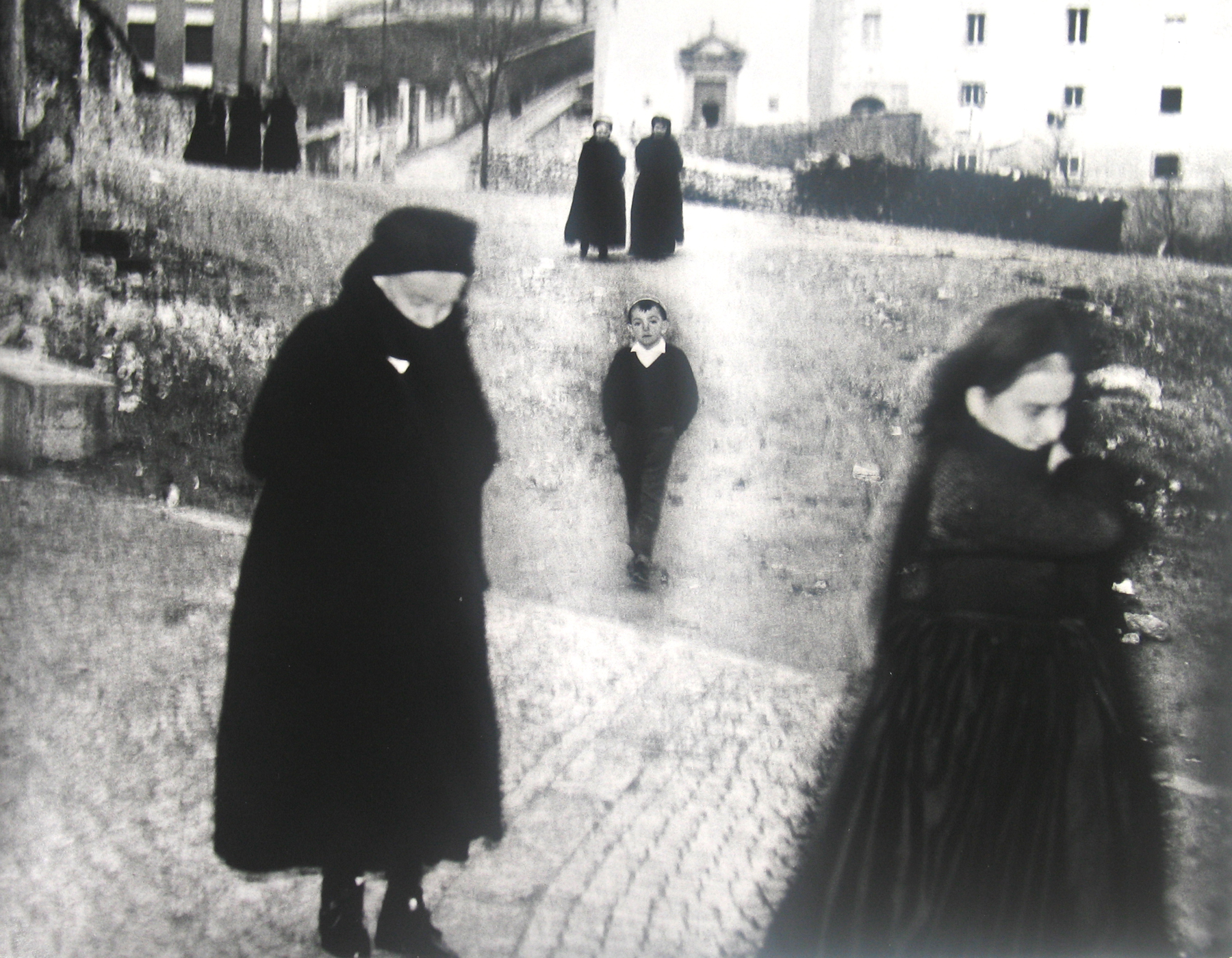 Mario Giacomelli - Scanno, 1957 - Howard Greenberg Gallery