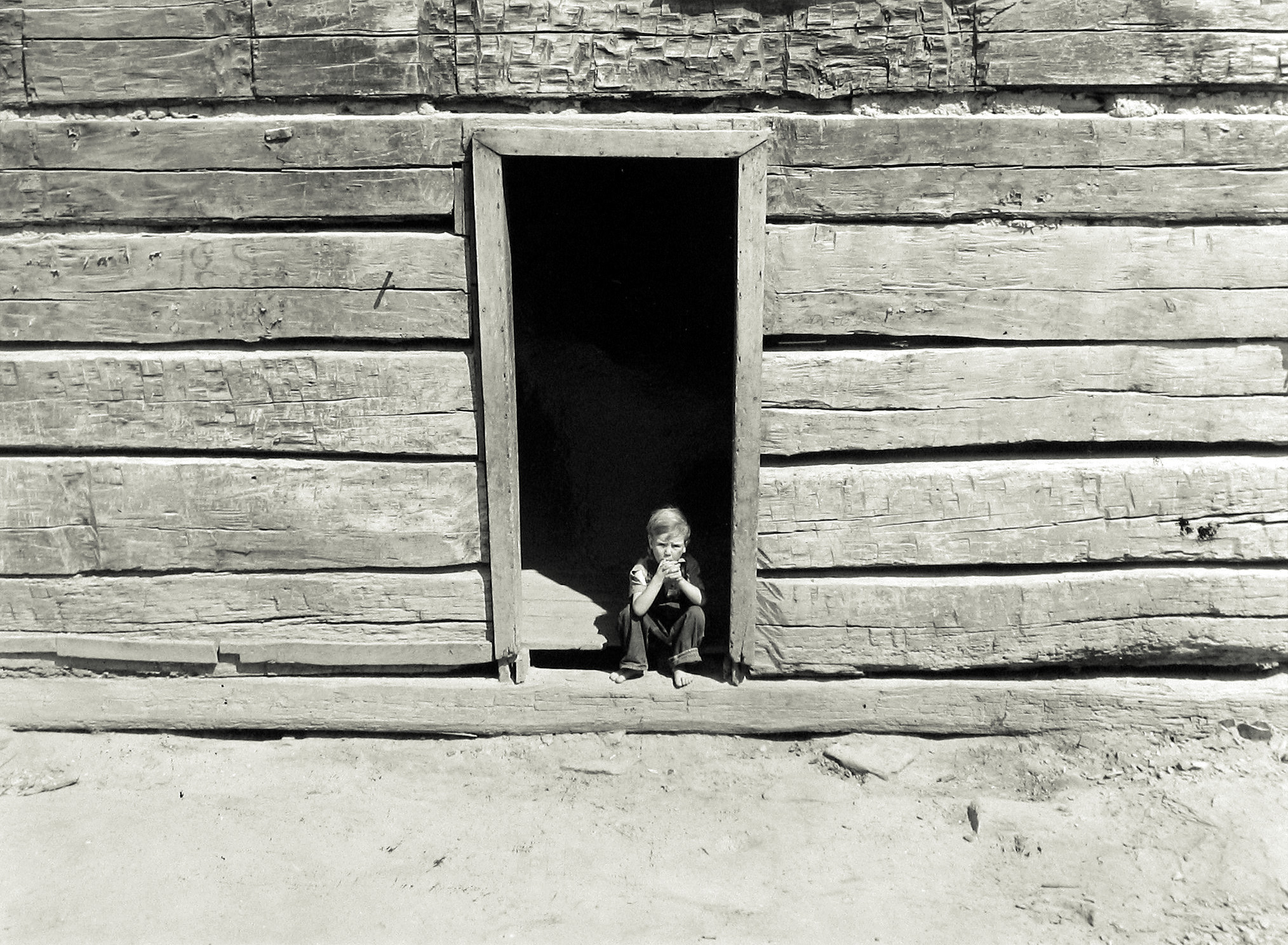 Old Mountain Cabin Made of Hand Hewn Logs, near Jackson, Breathitt County, Kentucky, September 1940