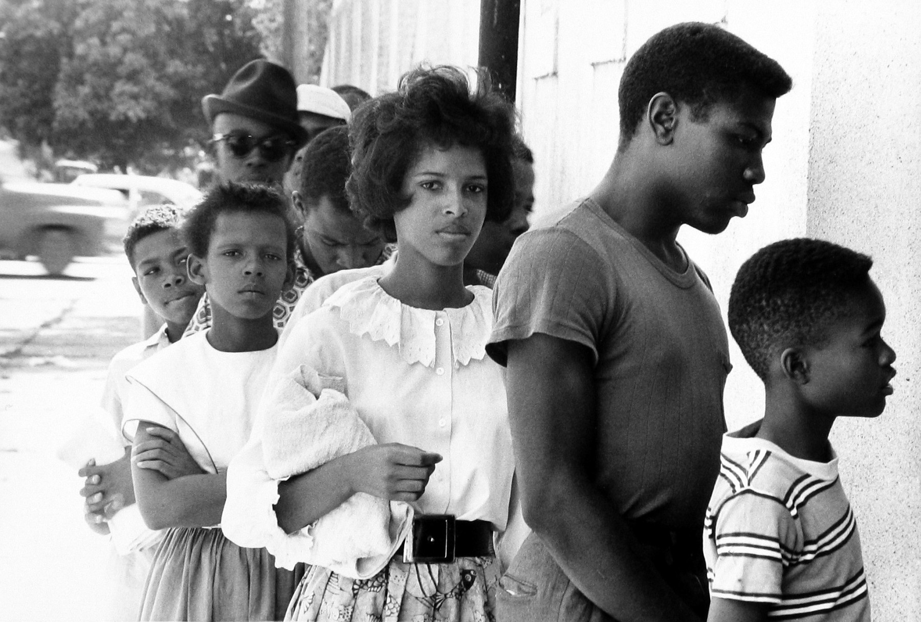 Danny Lyon, Cairo, Illinois. Demonstrators at the "All White" Swimming Pool., 1962
