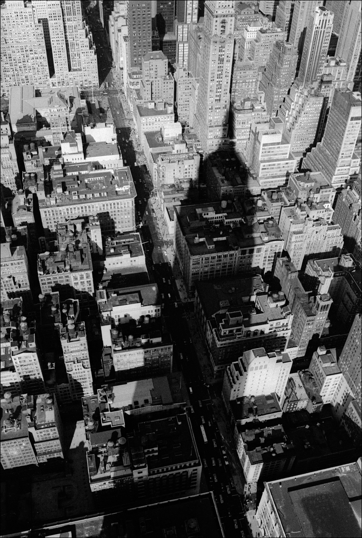 The Shadow Empire – Empire State Building, New York City 1976