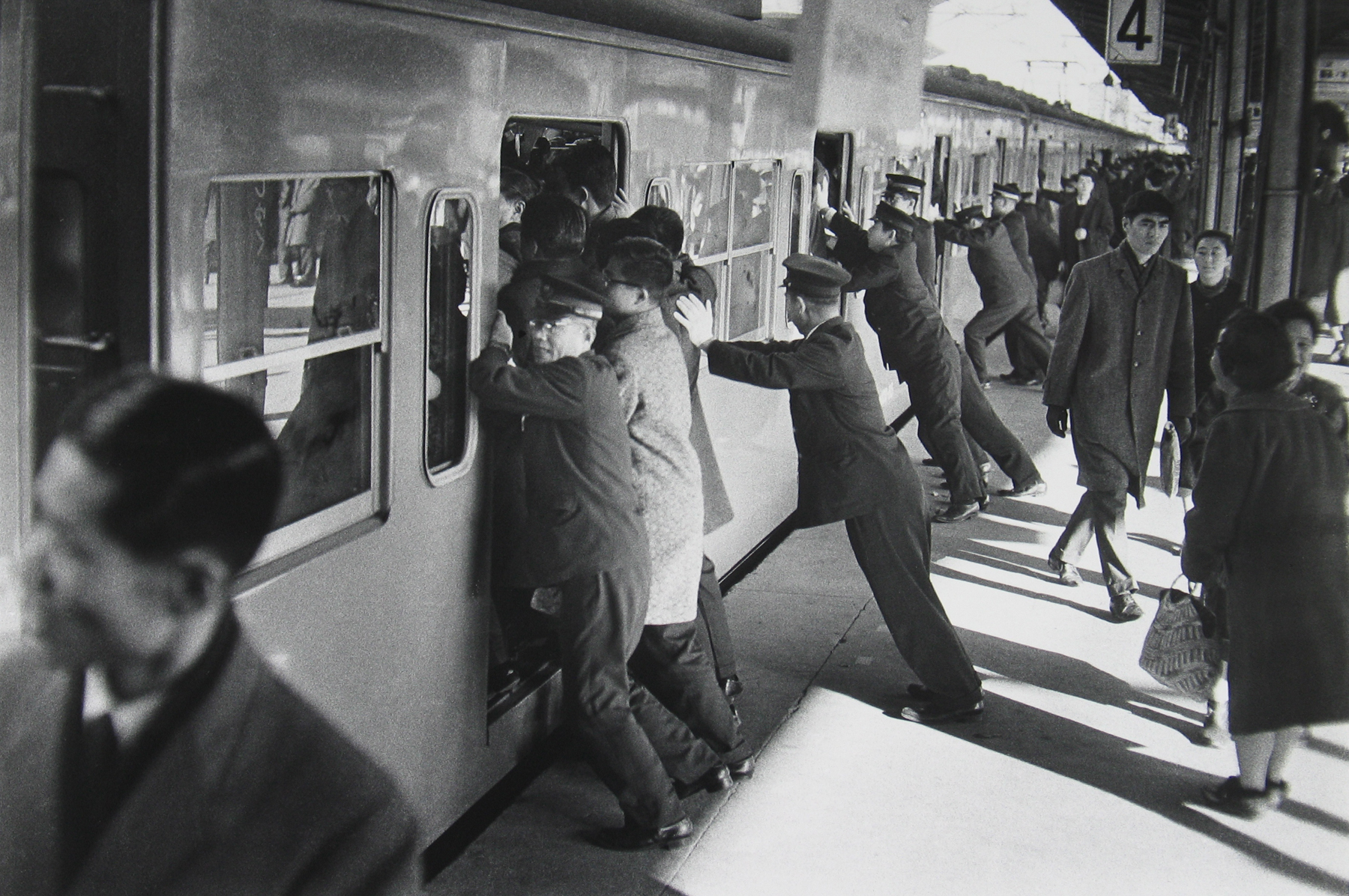 howard greenberg gallery ed van der elsken