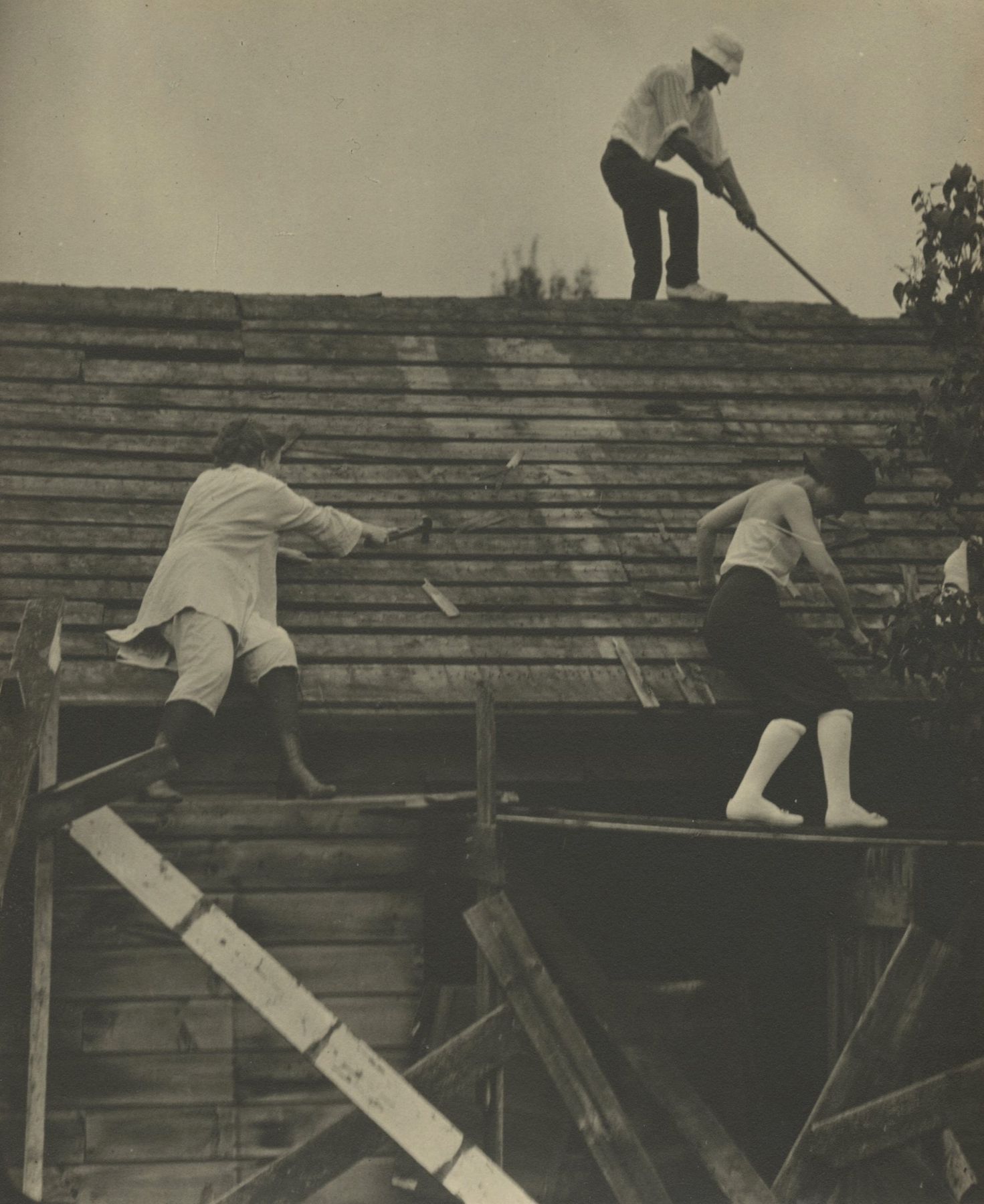 Alfred Stieglitz, Shingling Shanty, Lake George, 1919