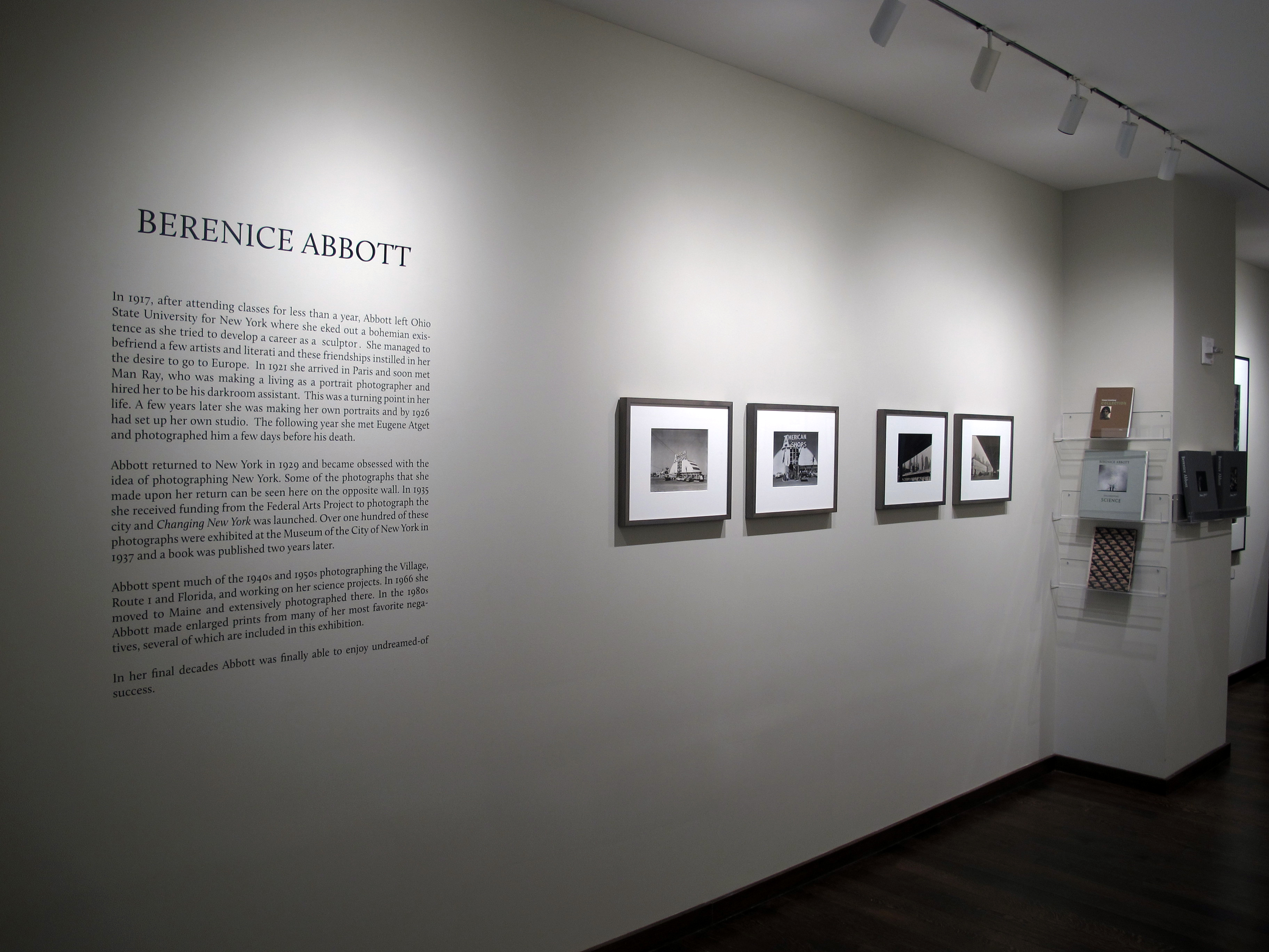 Kenro Izu: India - Where Prayer Echoes - Howard Greenberg Gallery - 2013