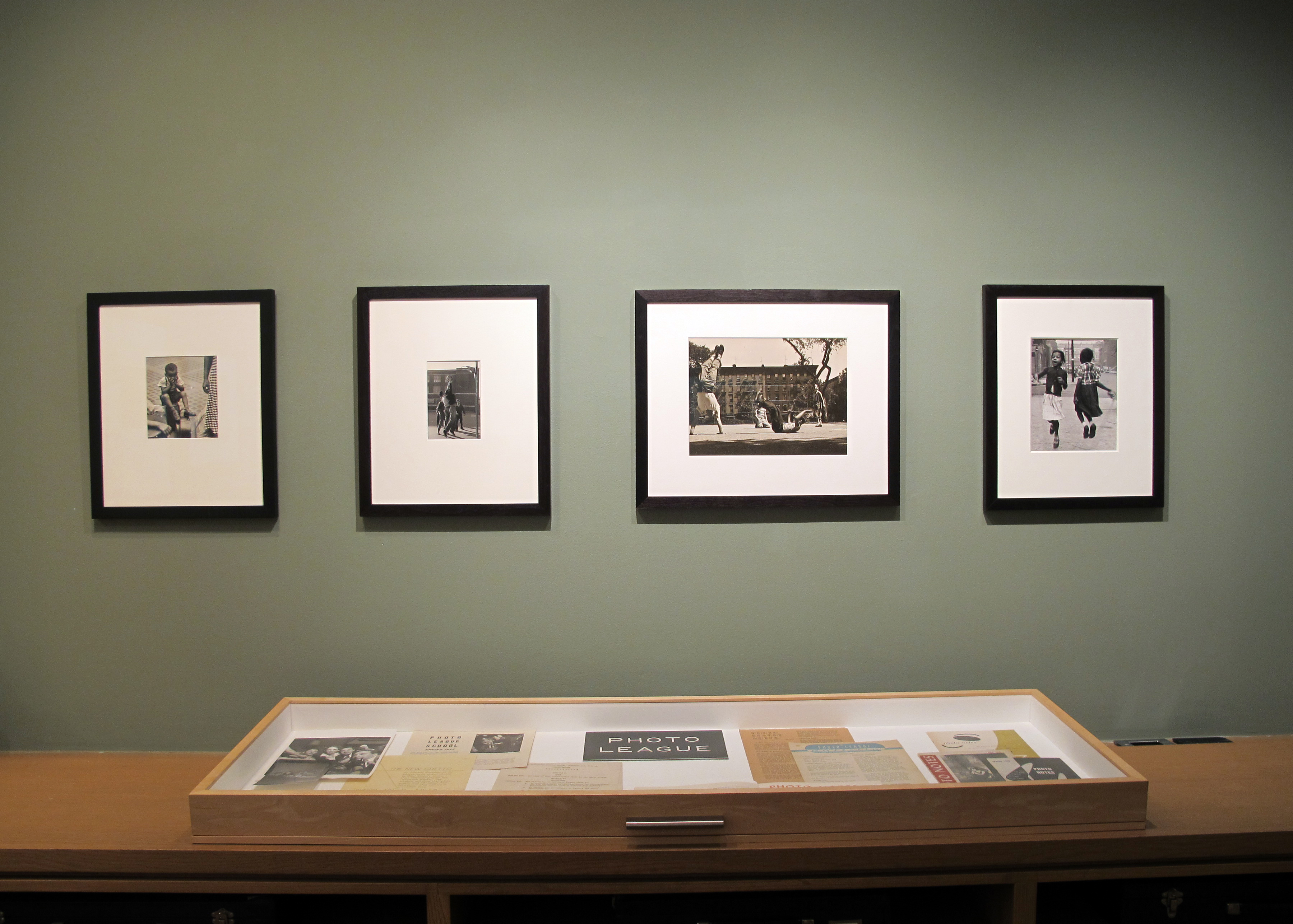 Marvin E. Newman: Sequentially Sought - Howard Greenberg Gallery - 2015