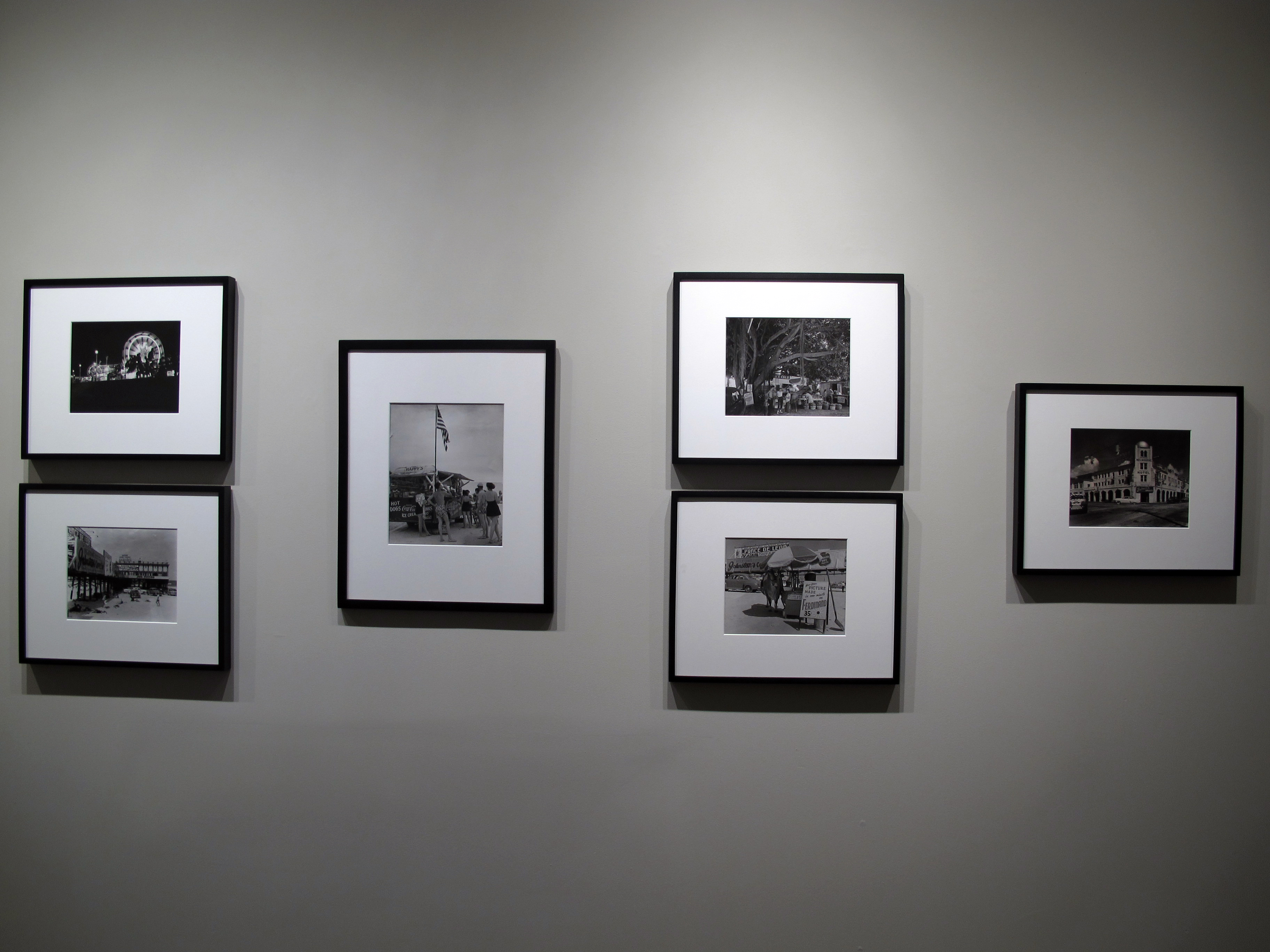 Joel Meyerowitz - 50 Years of Photographs Part II: 1976 - 2012 - Howard Greenberg Gallery - 2012