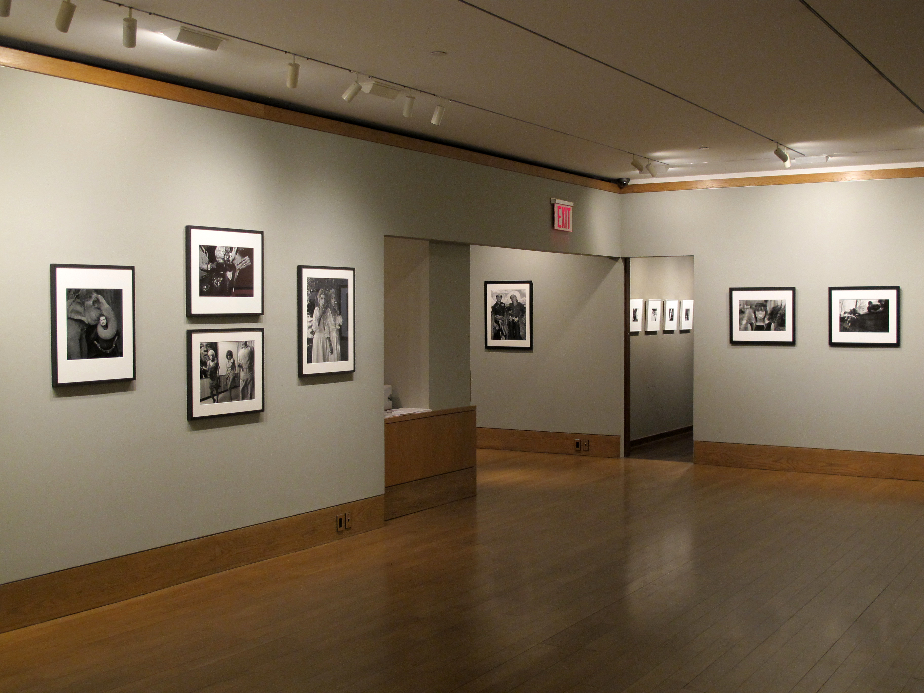 Dave Heath - Portfolio '63 - Howard Greenberg Gallery - 2015