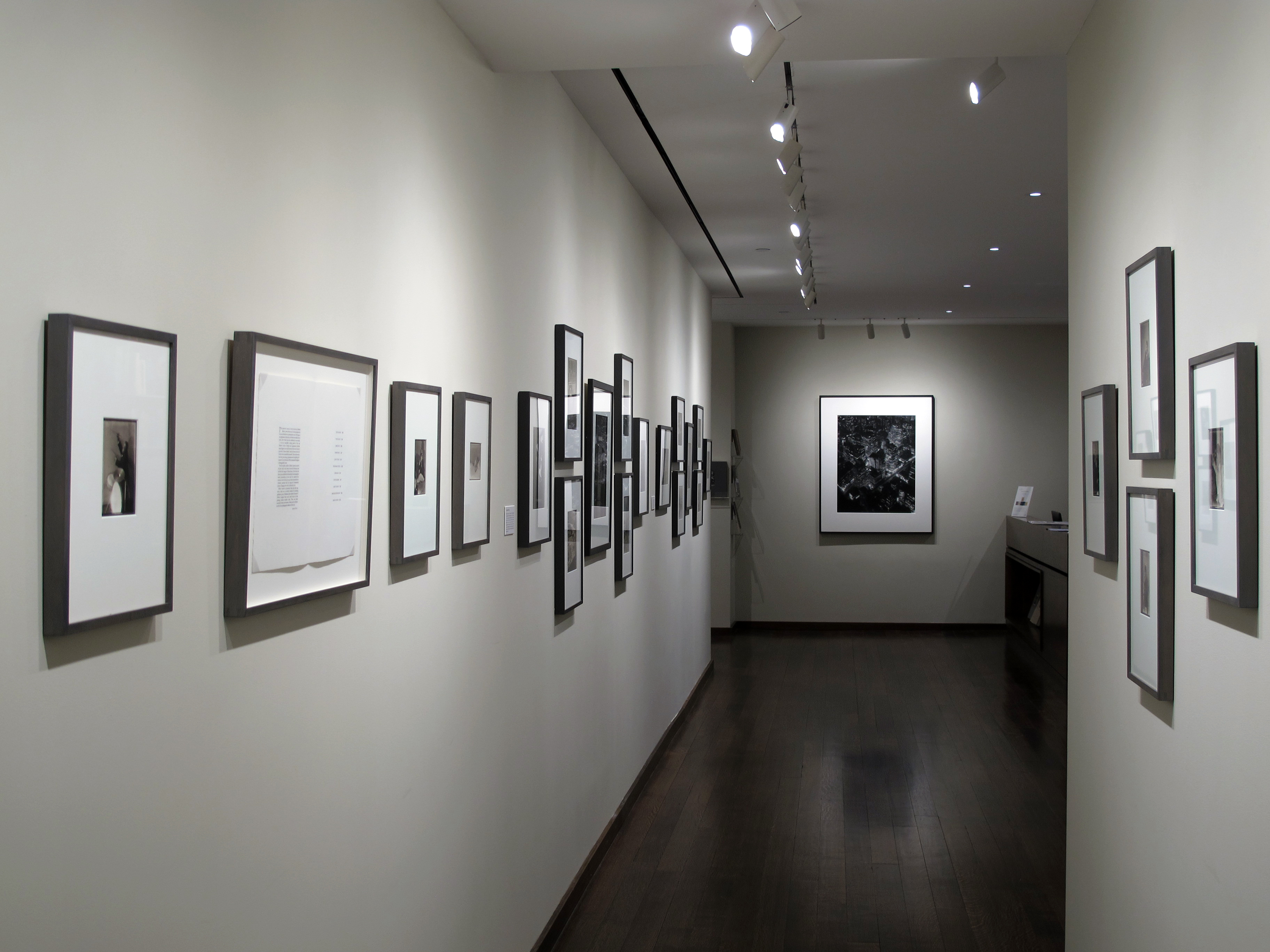 Joel Meyerowitz - 50 Years of Photographs Part I: 1962 - 1977 - Howard Greenberg Gallery - 2012