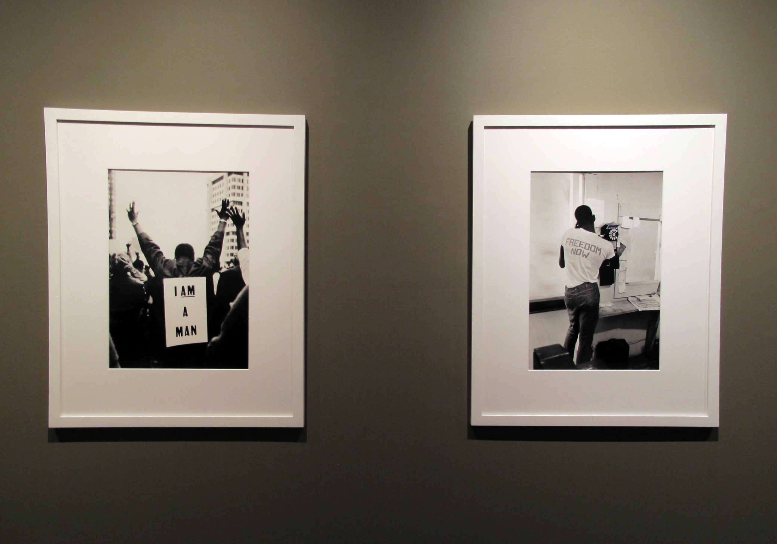 Akris x Vivian Maier 2017 Howard Greenberg Gallery