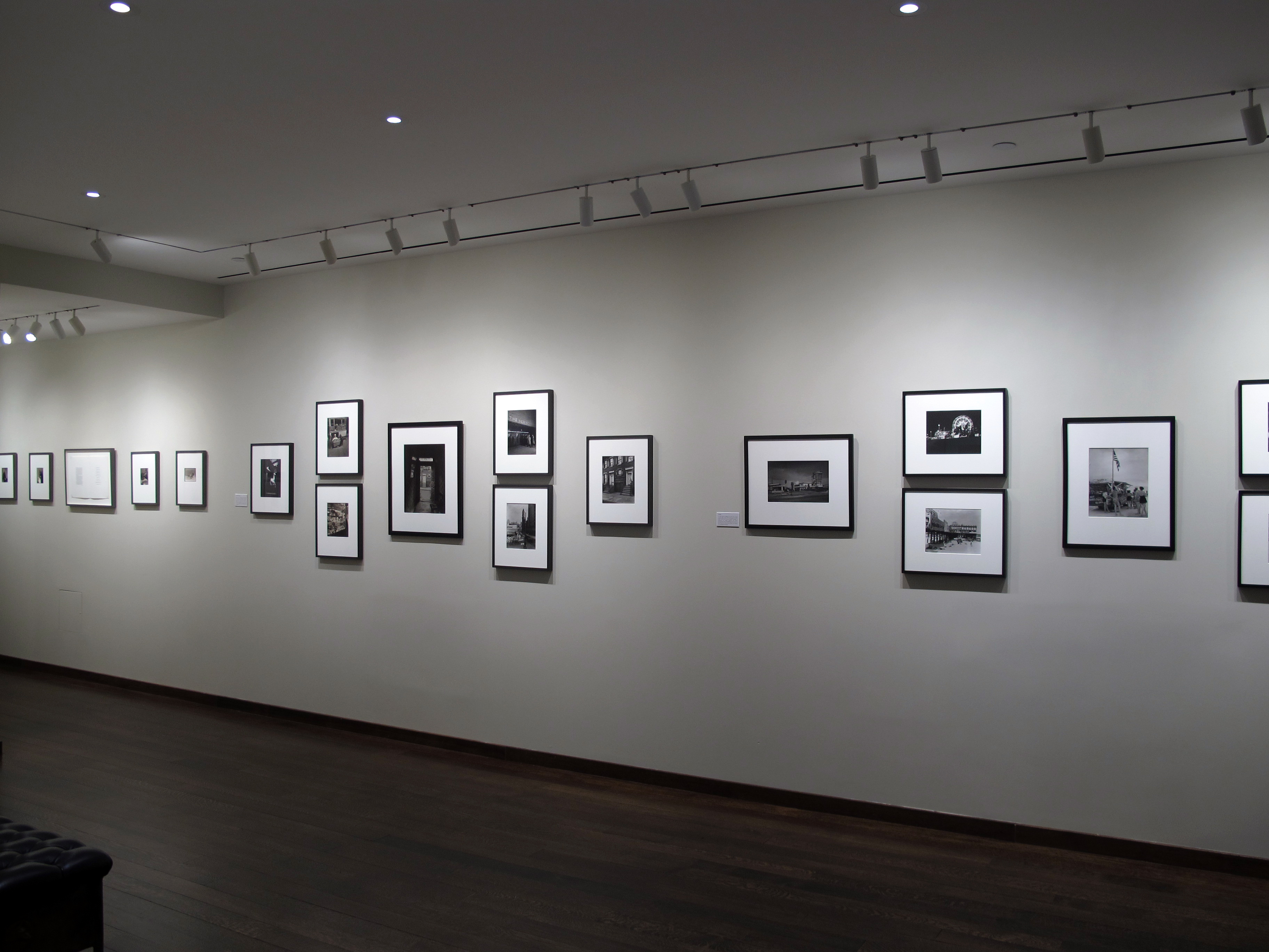 Joel Meyerowitz - 50 Years of Photographs Part II: 1976 - 2012 - Howard Greenberg Gallery - 2012