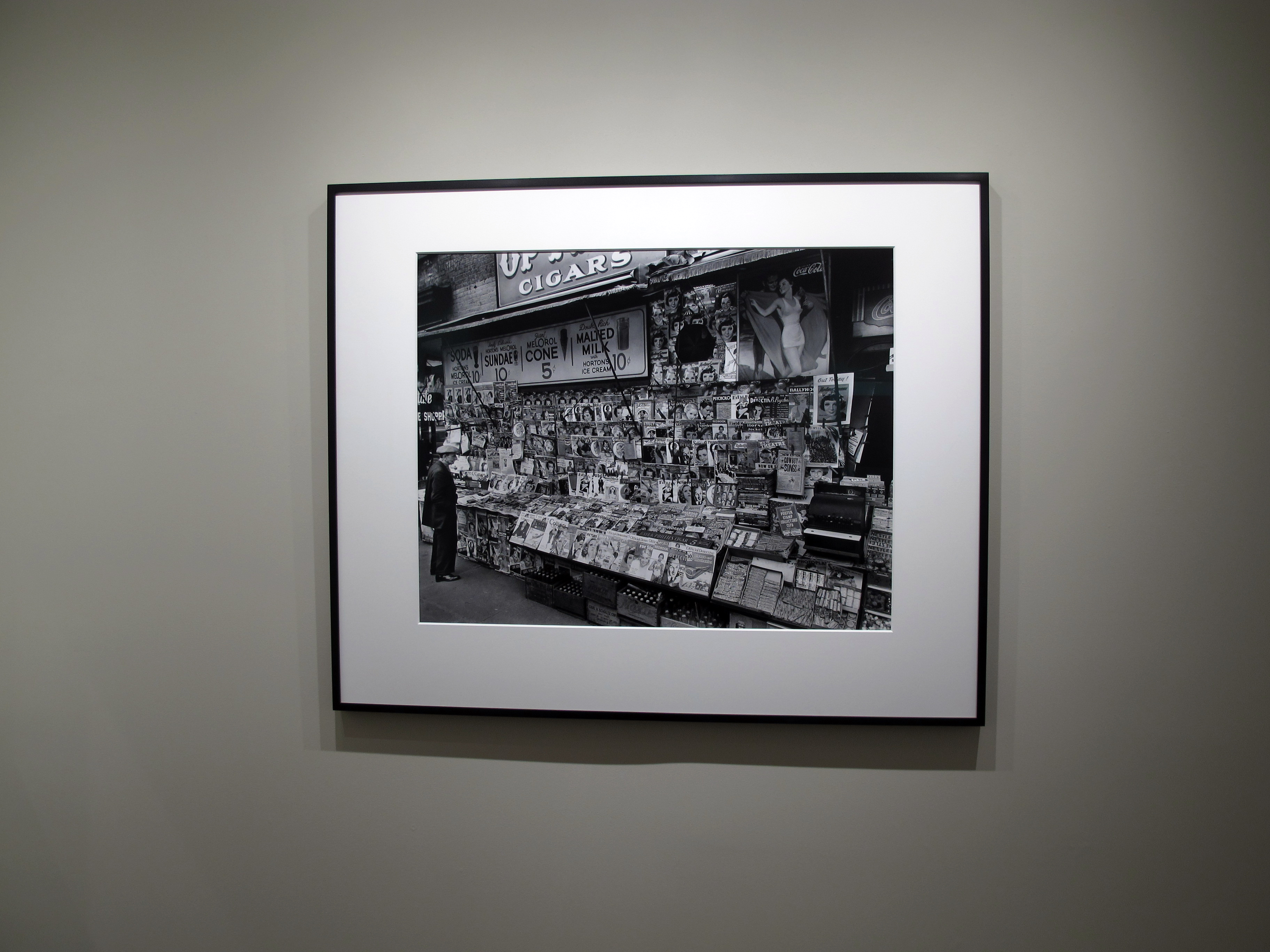 Joel Meyerowitz - 50 Years of Photographs Part II: 1976 - 2012 - Howard Greenberg Gallery - 2012