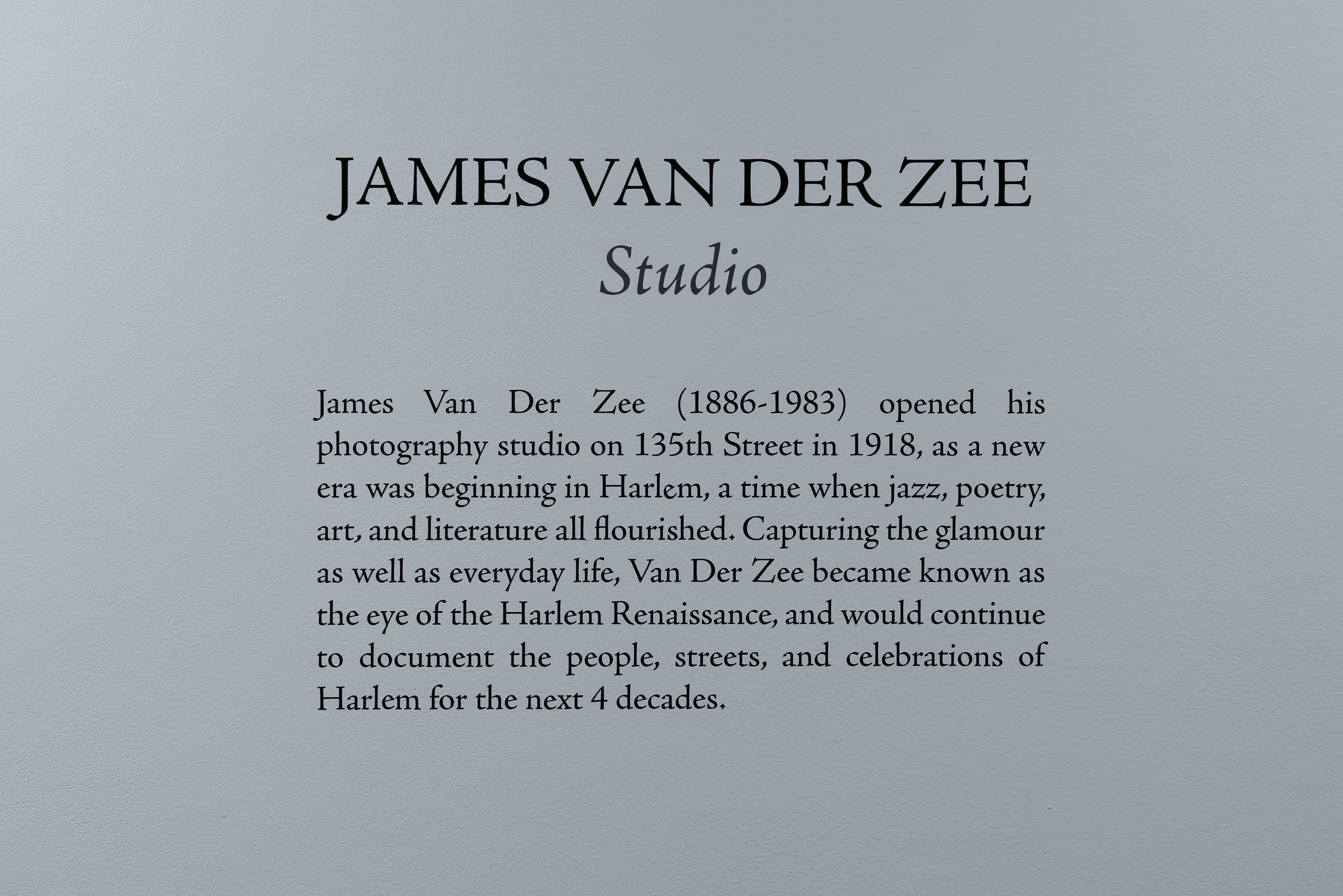 Raghubir Singh: Bombay, Howard Greenberg Gallery, 2017