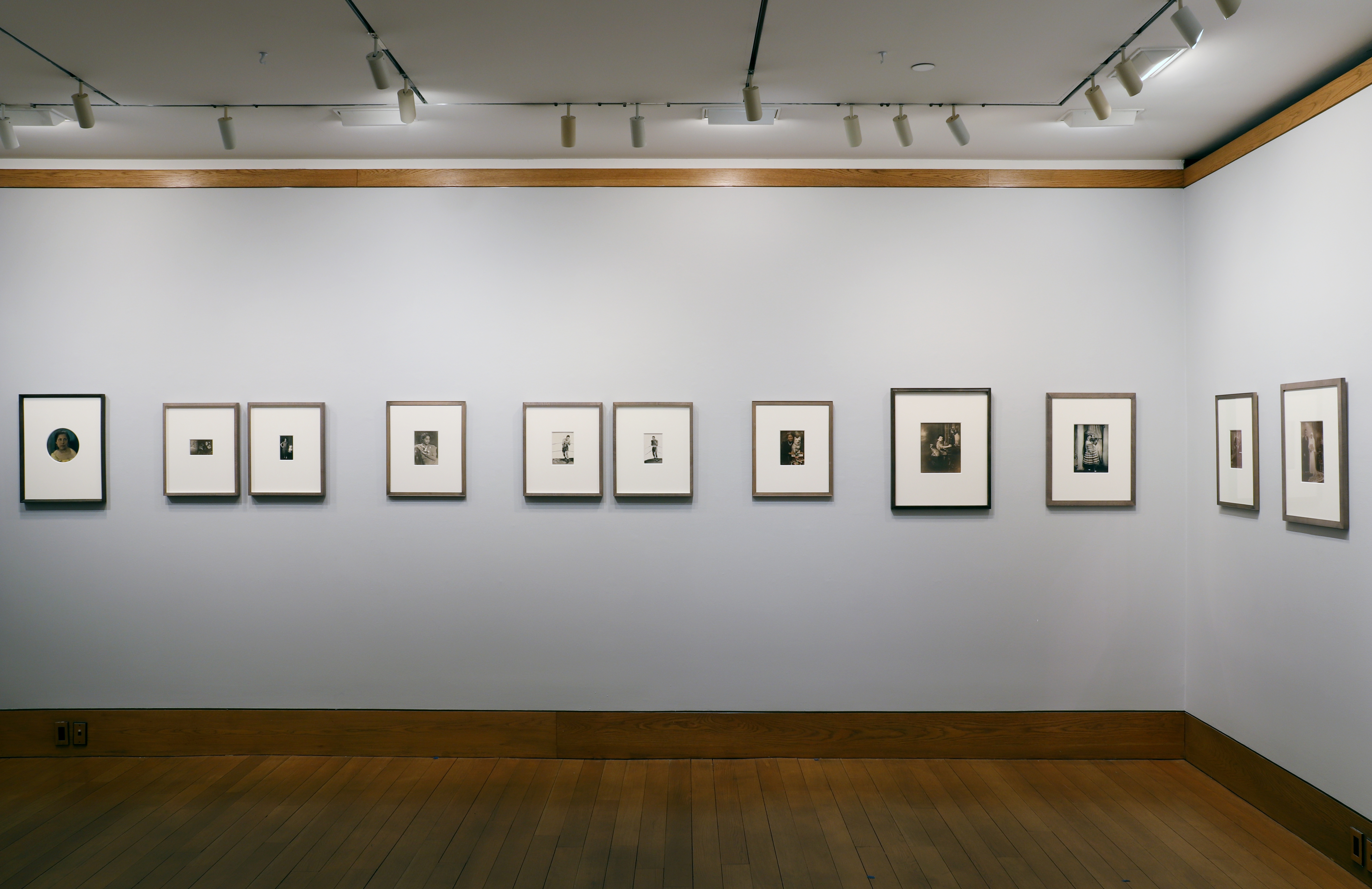 Raghubir Singh: Bombay, Howard Greenberg Gallery, 2017