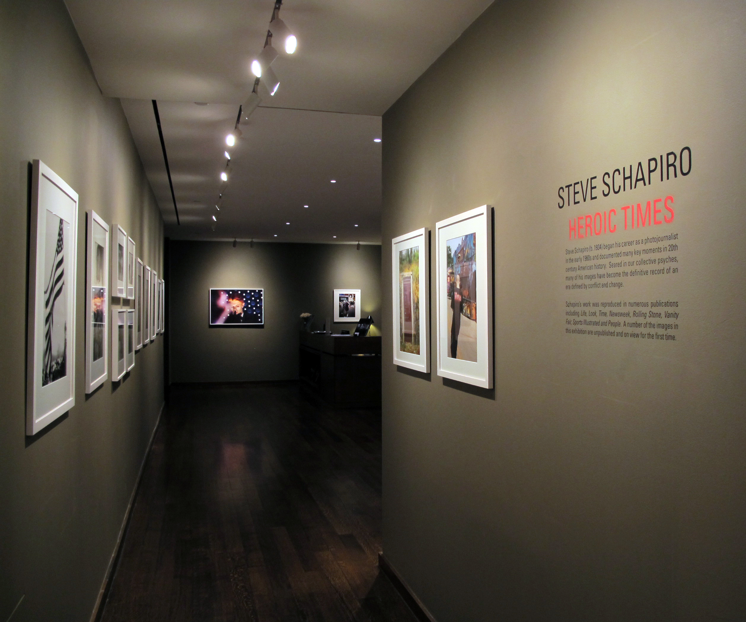 Akris x Vivian Maier 2017 Howard Greenberg Gallery