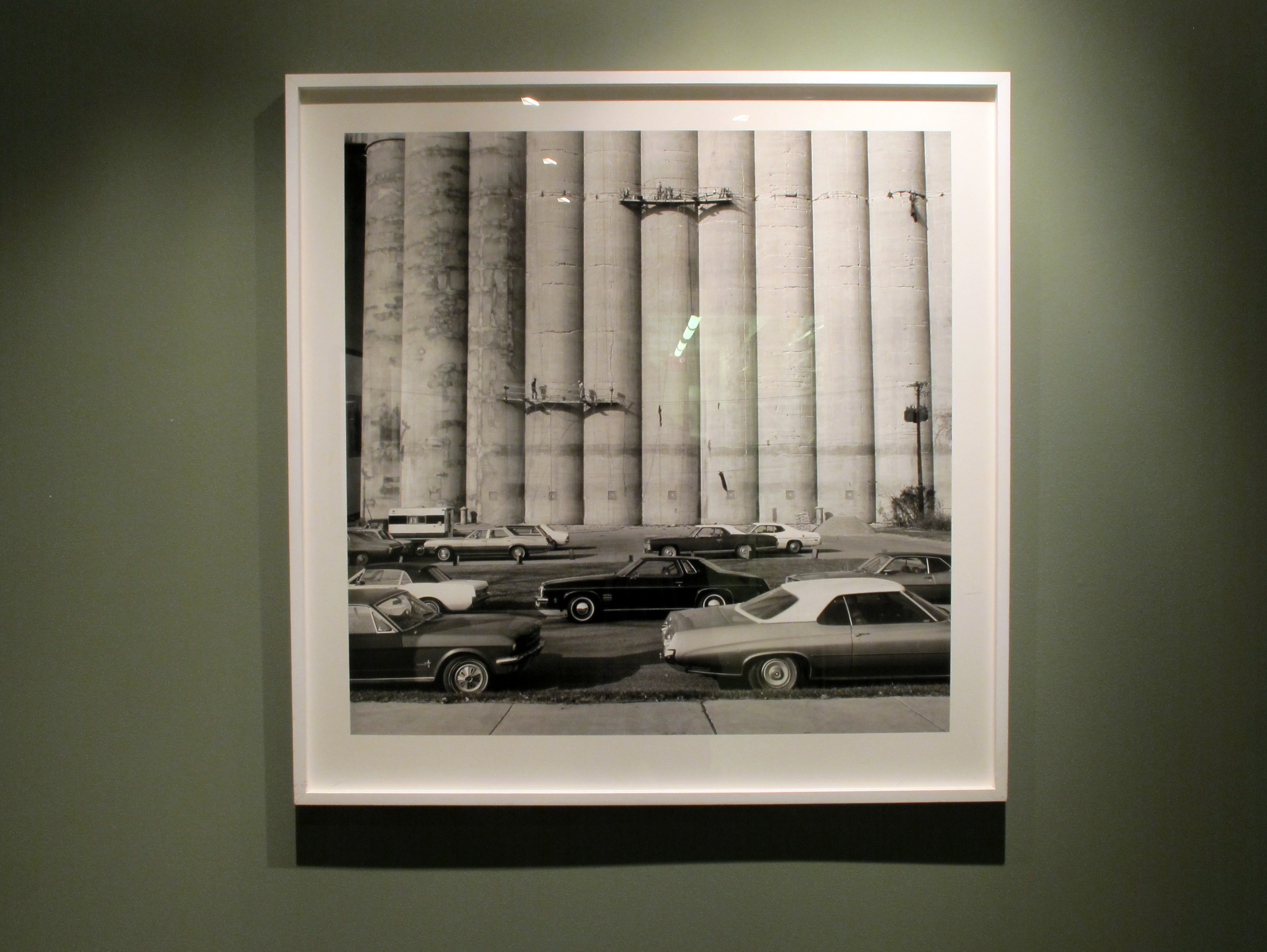 Marvin E. Newman: Sequentially Sought - Howard Greenberg Gallery - 2015