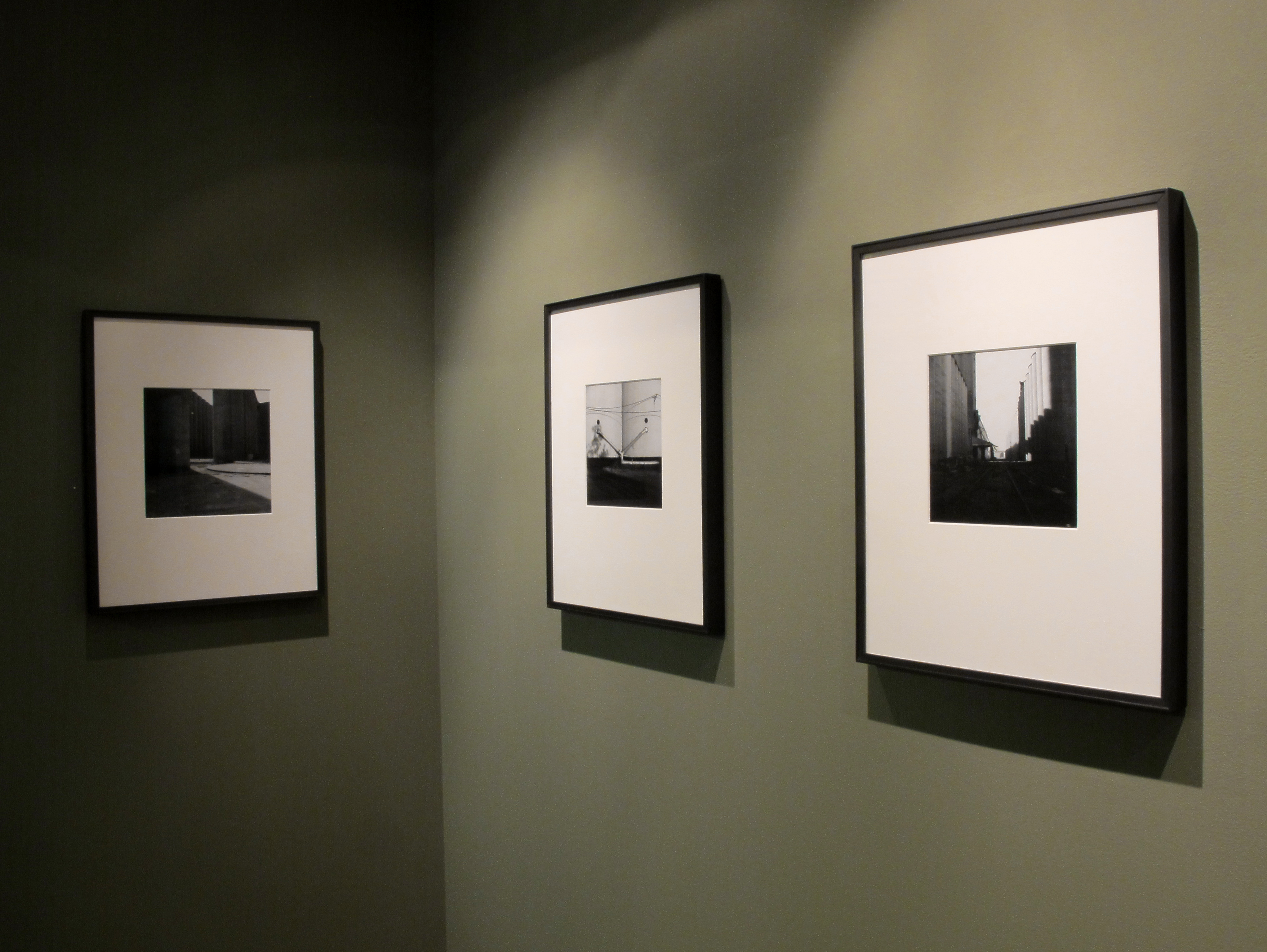 Marvin E. Newman: Sequentially Sought - Howard Greenberg Gallery - 2015