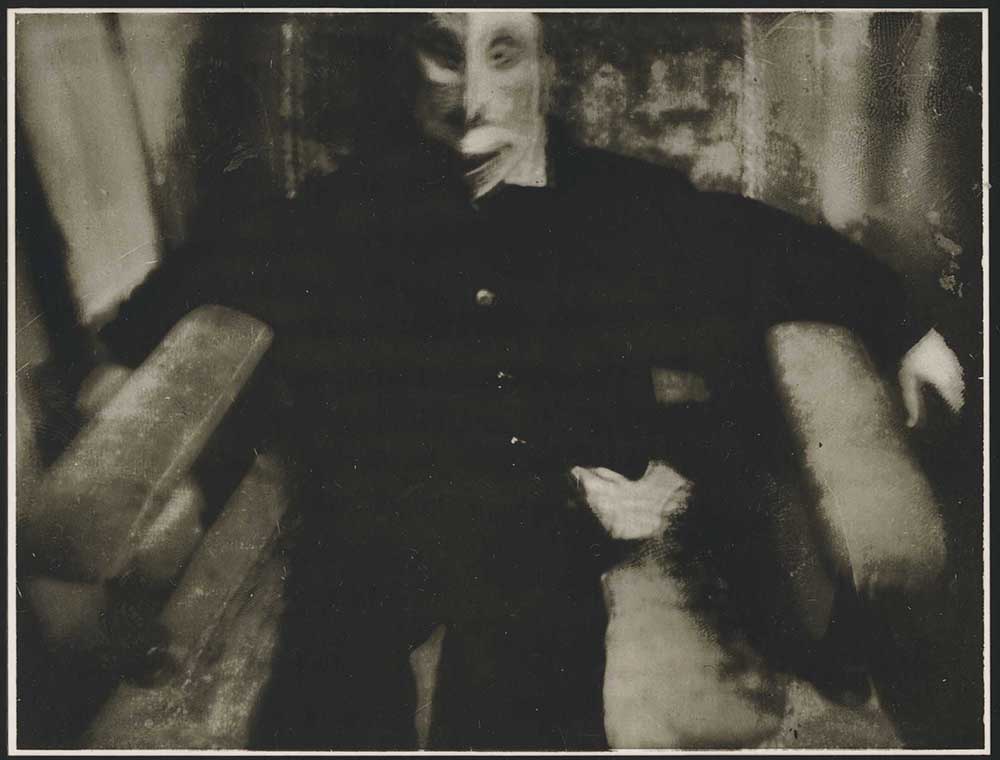 Le ventriloque, 2000