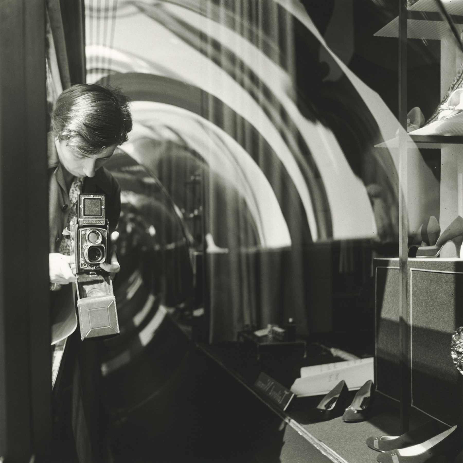 Vivian Maier: Self Portrait 2013 2014 howard greenberg gallery