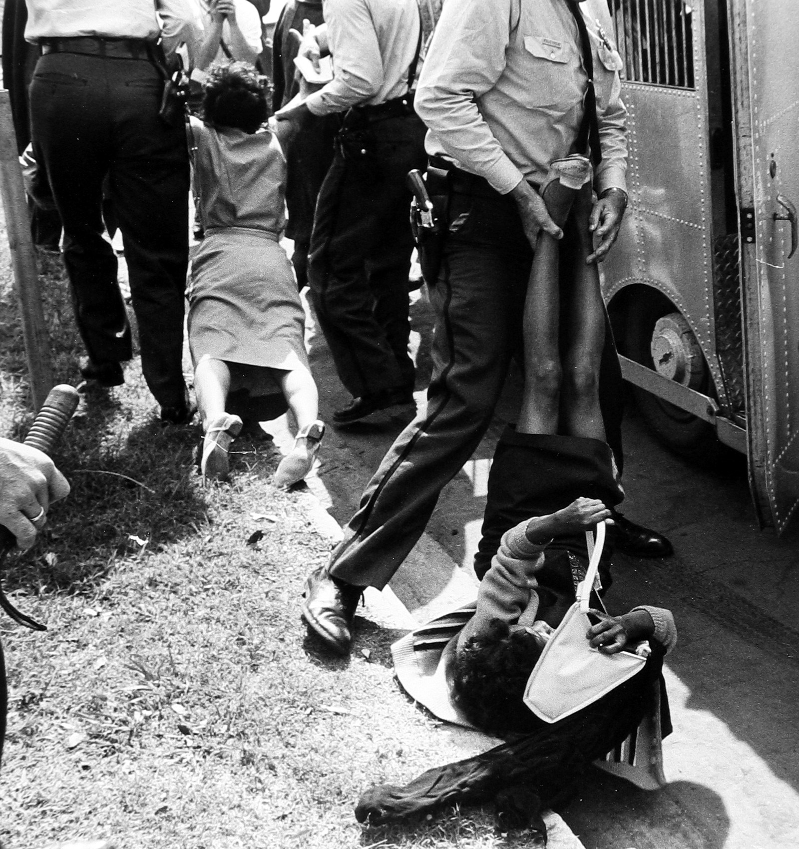 Injustice: Cvil Rights Photographs 2008 Howard Greenberg Gallery