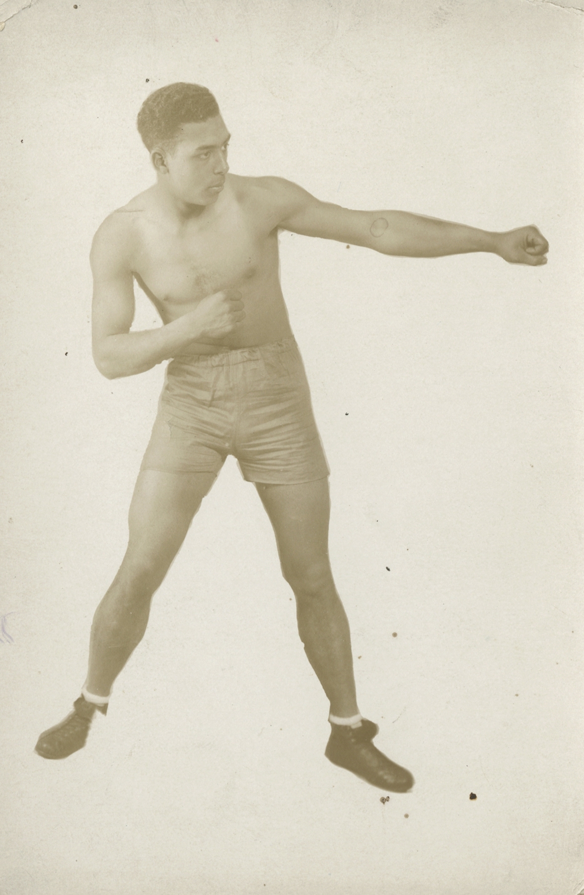 James Van Der Zee - Boxer's Stance #1, 1950s - Howard Greenberg Gallery - 2019