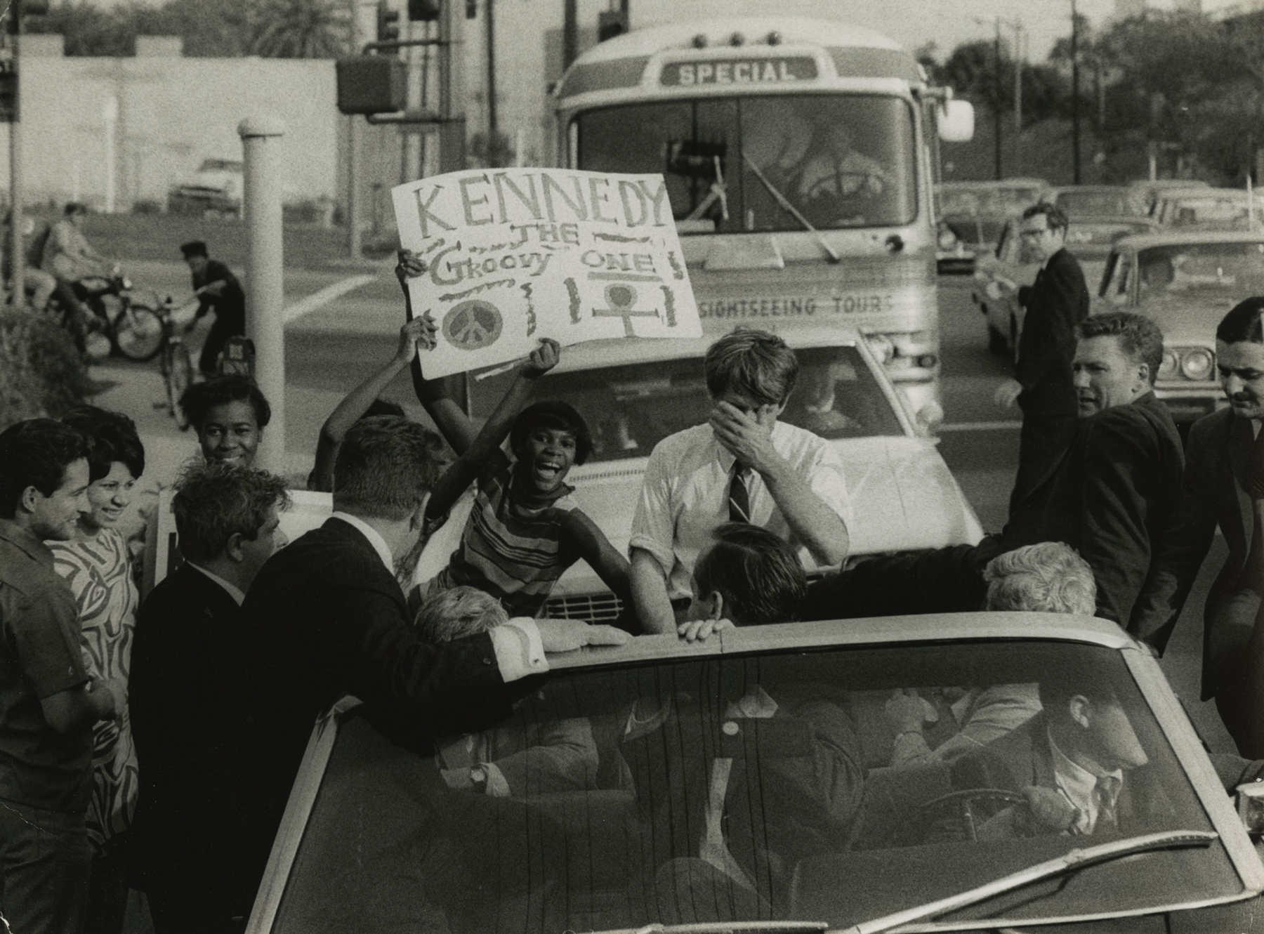 Steve Schapiro: Heroic Times, Howard Greenberg Gallery, 2017
